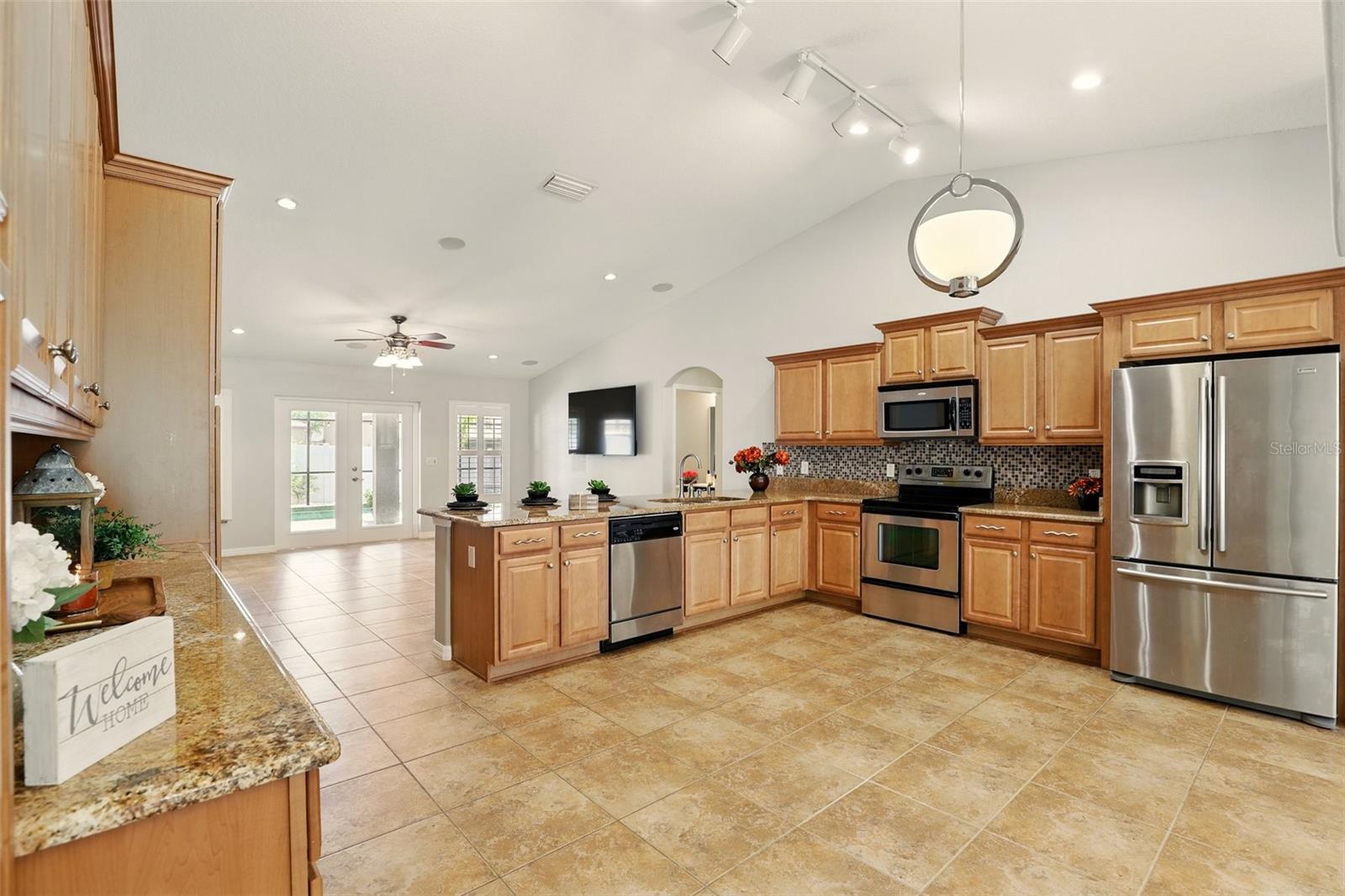 1008 OAK LANDING, ORANGE CITY, FL, 32763