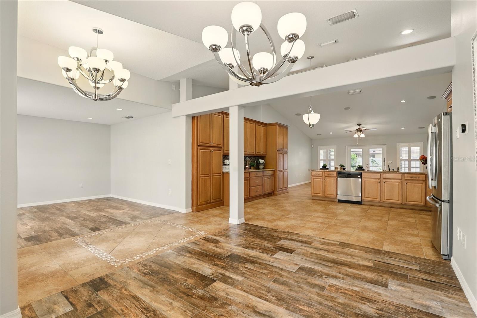 1008 OAK LANDING, ORANGE CITY, FL, 32763