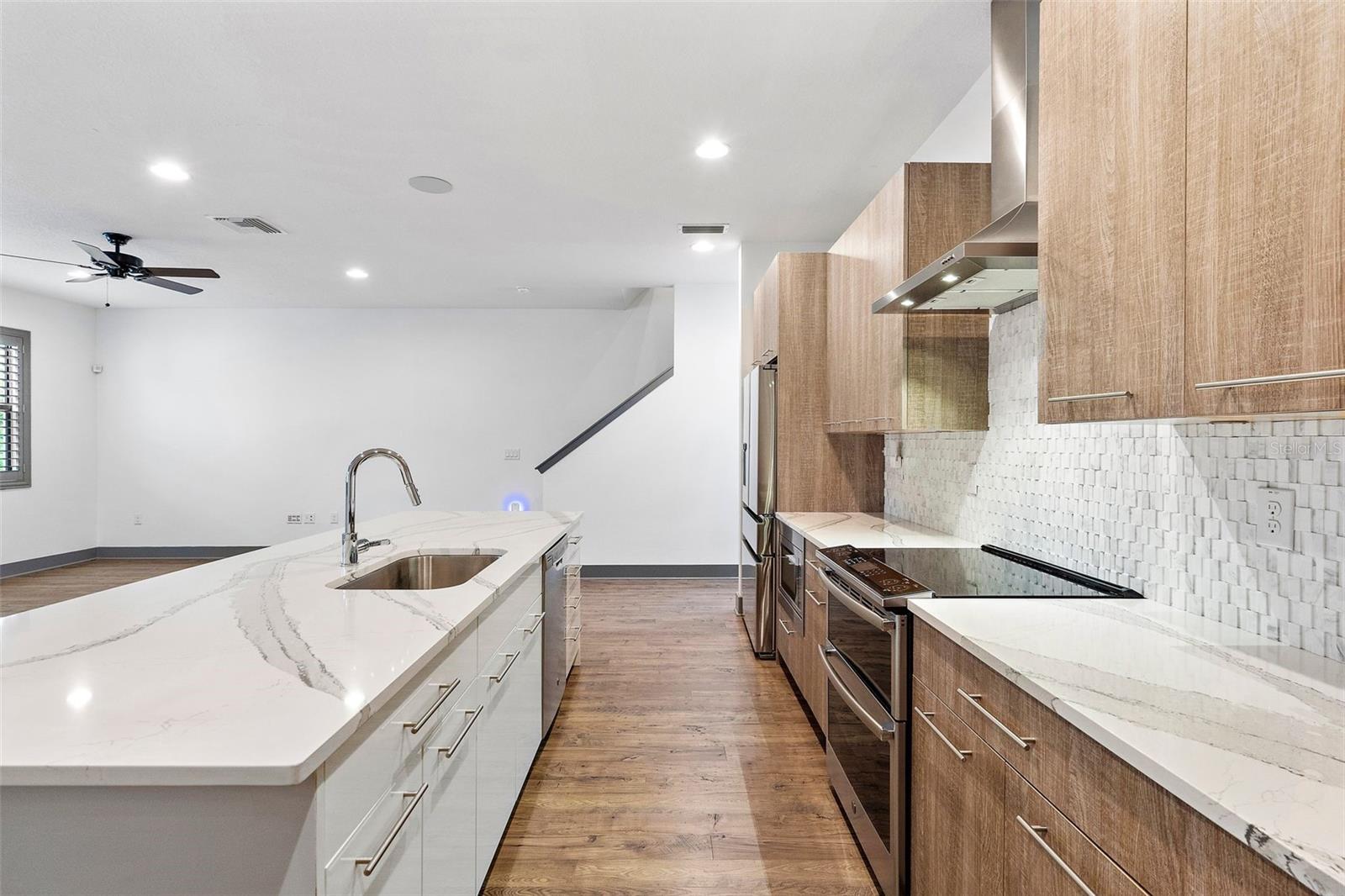 1110 25TH ST N, ST PETERSBURG, FL, 33713