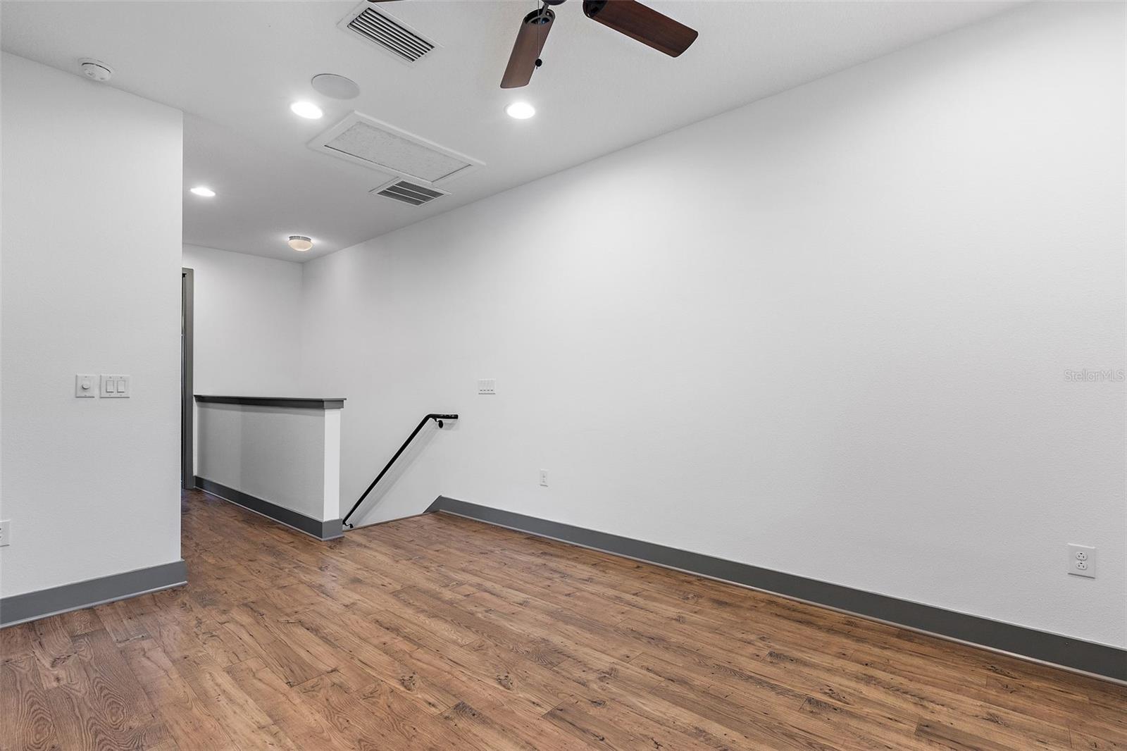 1110 25TH ST N, ST PETERSBURG, FL, 33713