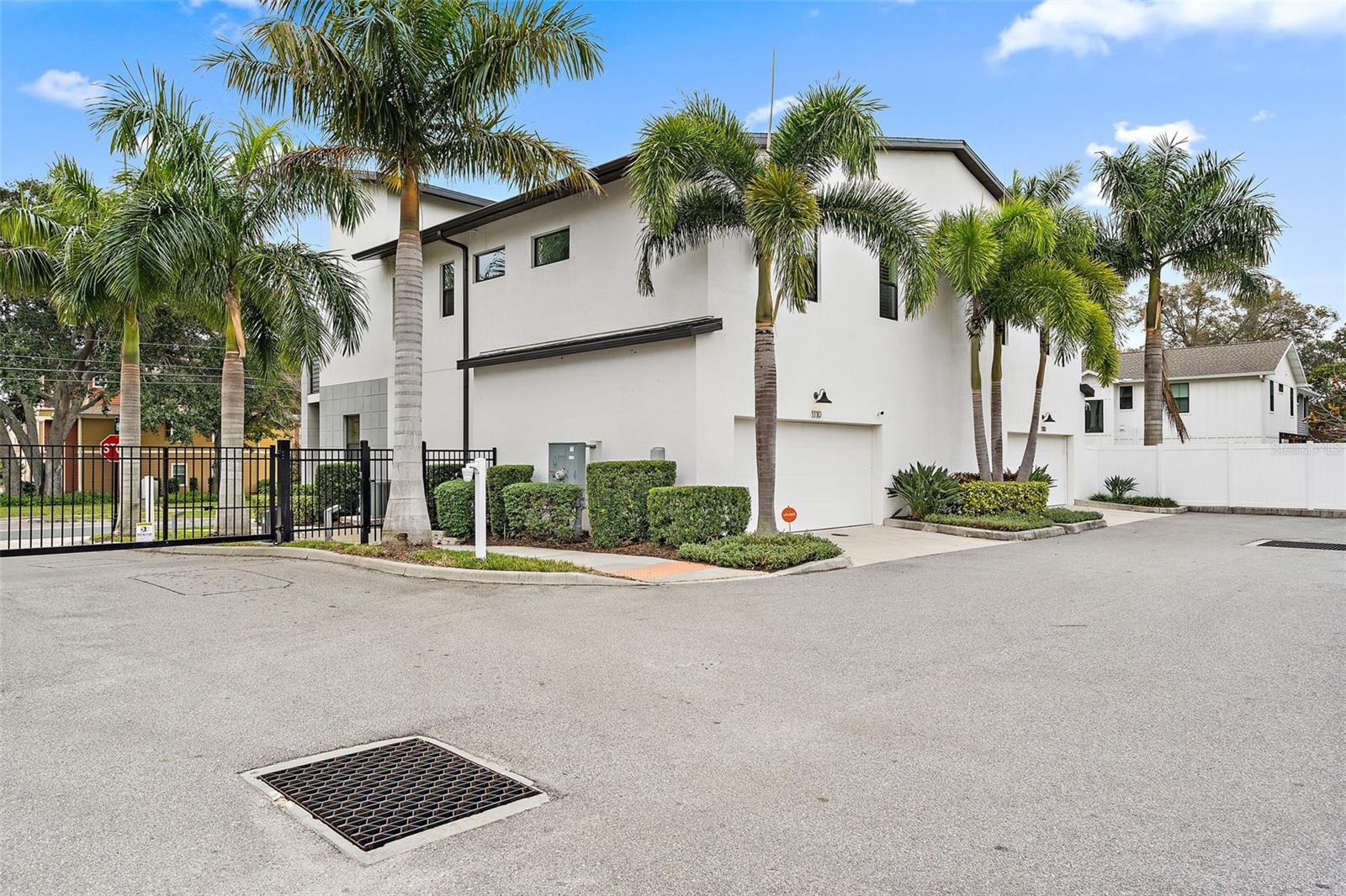 1110 25TH ST N, ST PETERSBURG, FL, 33713