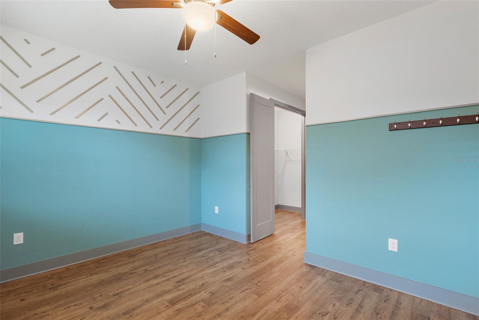 1110 25TH ST N, ST PETERSBURG, FL, 33713