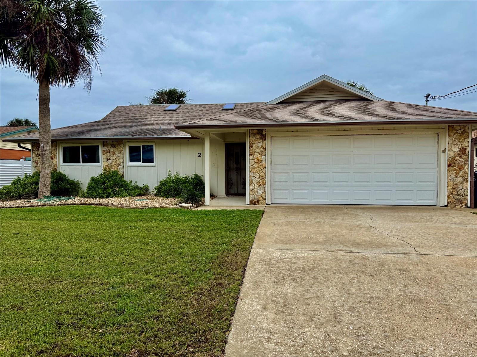 22 OAK TREE DR, NEW SMYRNA BEACH, FL, 32169