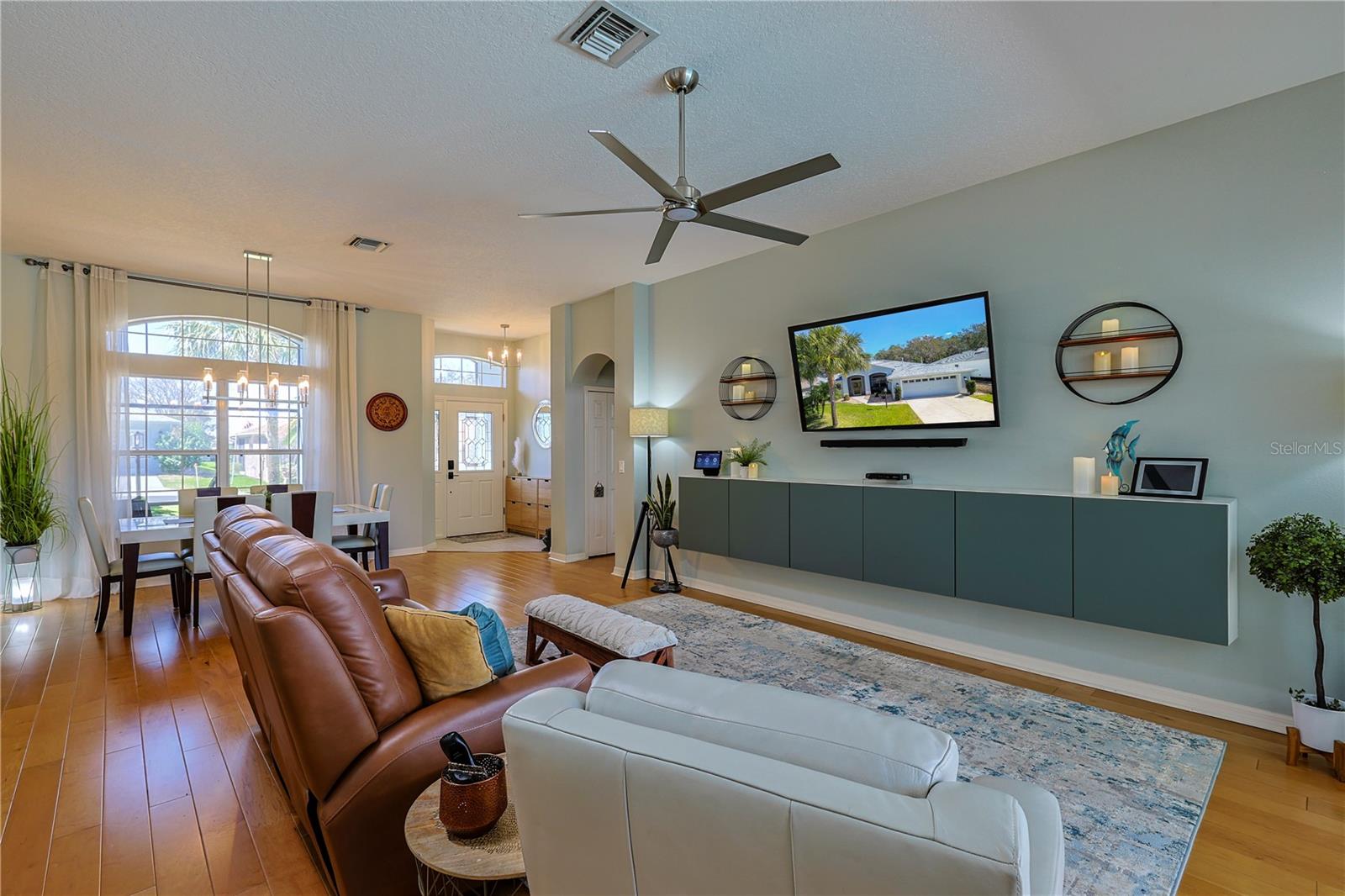 5241 INDIAN OCEAN LOOP, TAVARES, FL, 32778