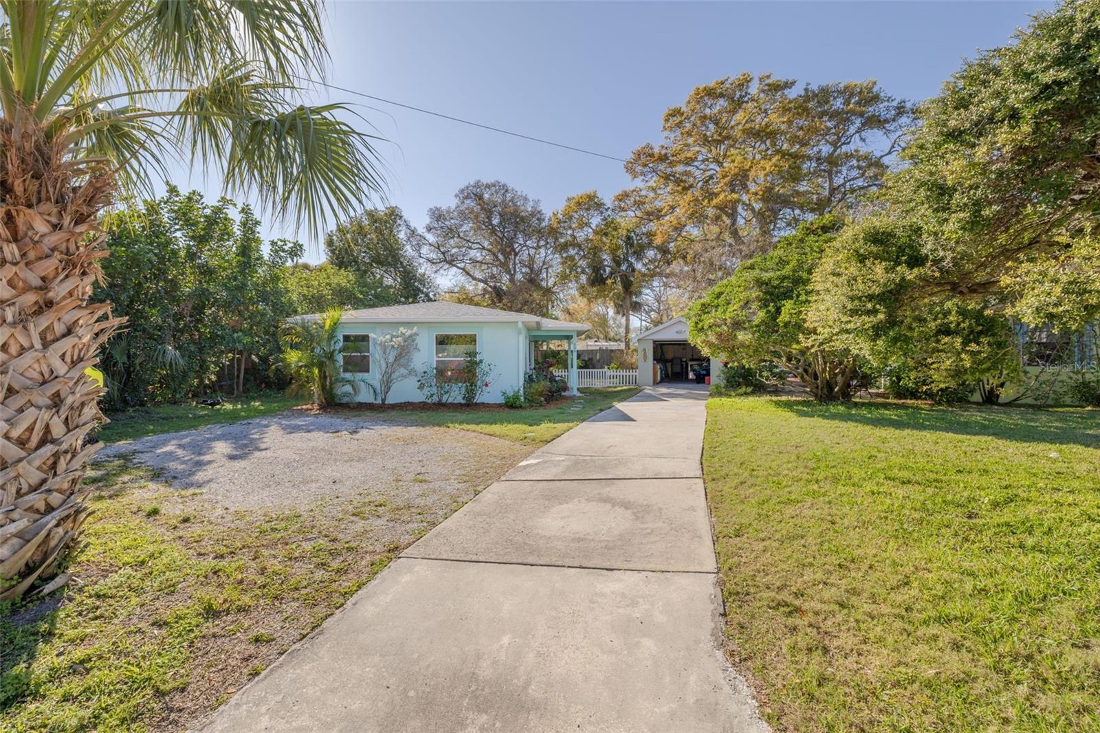 439 SAN SALVADOR DR, DUNEDIN, FL, 34698