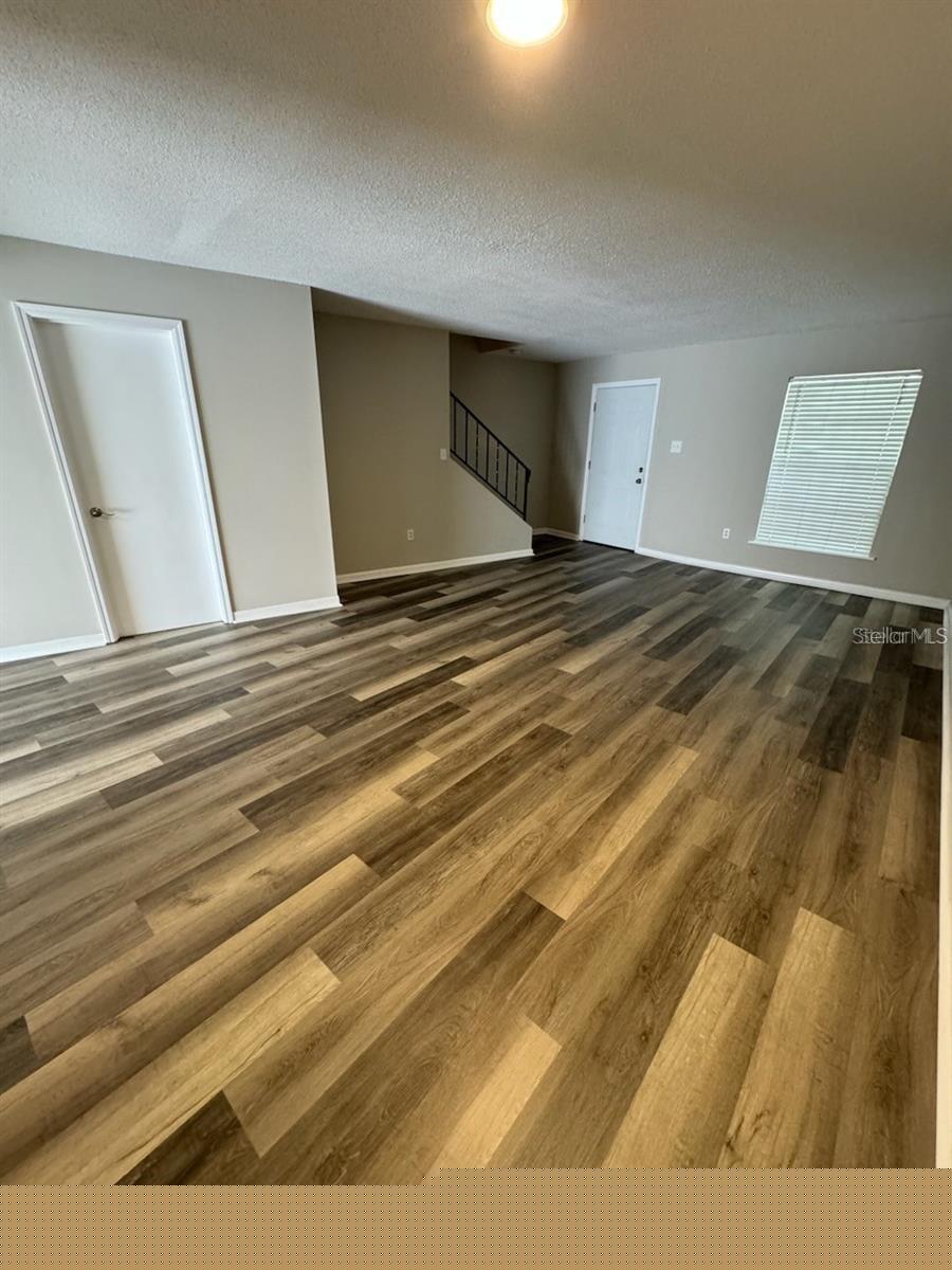 5850 CYPRESS GARDENS BLVD #105, WINTER HAVEN, FL, 33884