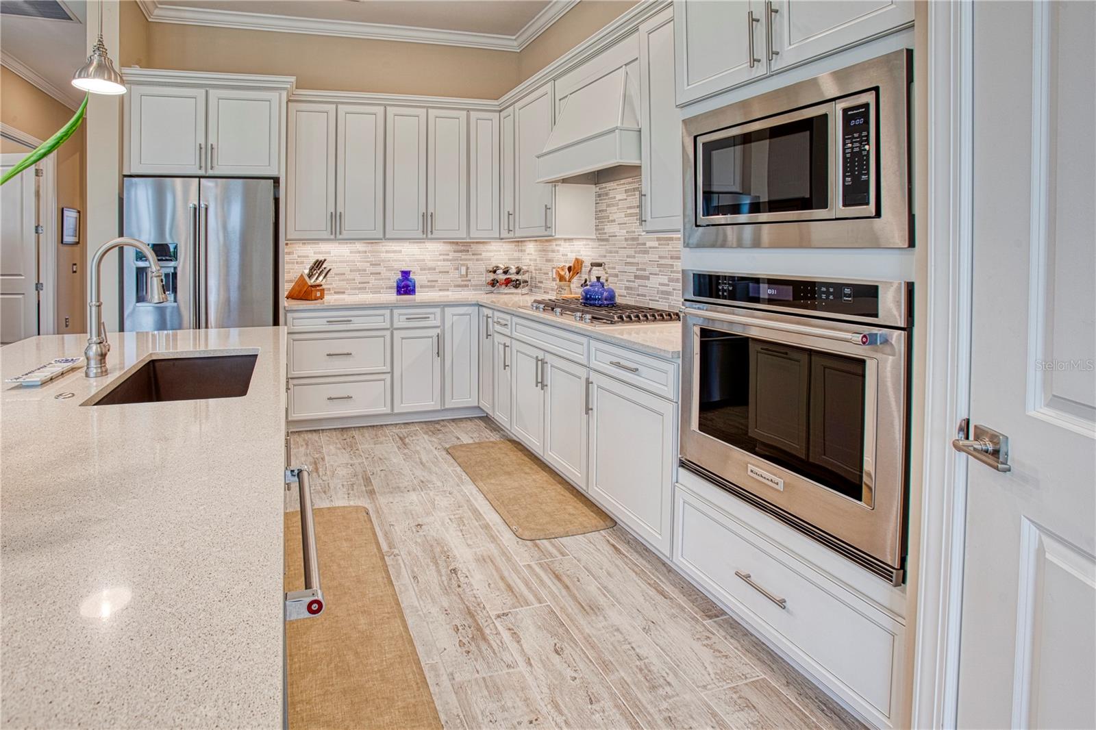 6104 TALON PRESERVE DR, NOKOMIS, FL, 34275
