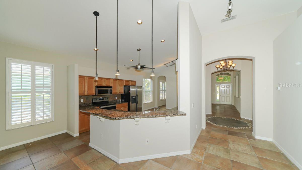 5453 NEW COVINGTON DR, SARASOTA, FL, 34233