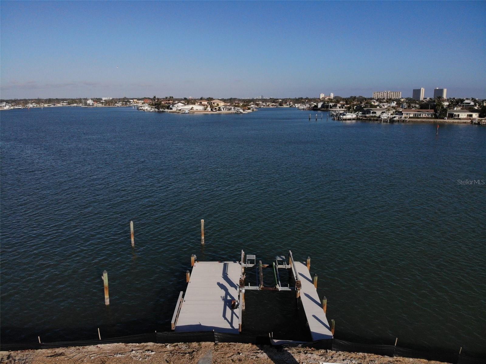 15 ISLAND DR, TREASURE ISLAND, FL, 33706