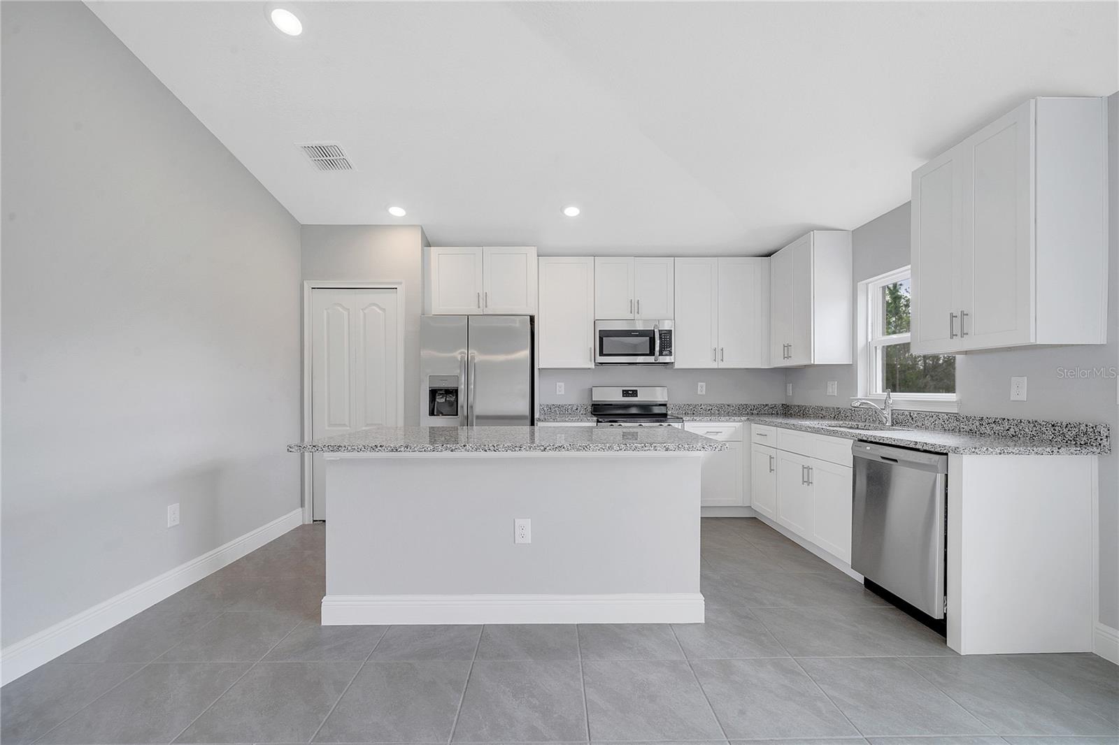 43 PETERLEE CT, KISSIMMEE, FL, 34758