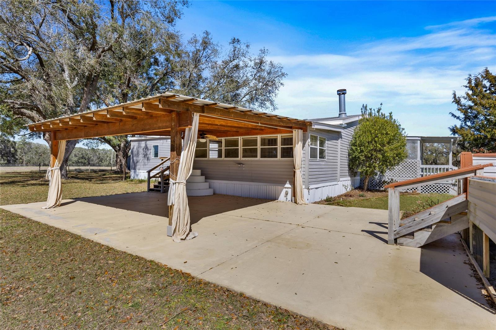 667 SW ELIM CHURCH RD, FORT WHITE, FL, 32038