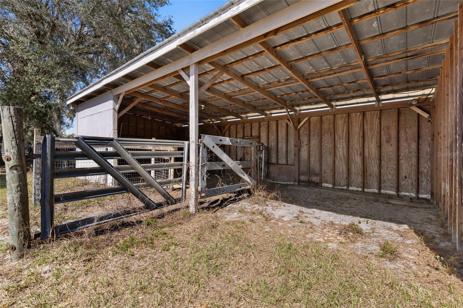 667 SW ELIM CHURCH RD, FORT WHITE, FL, 32038