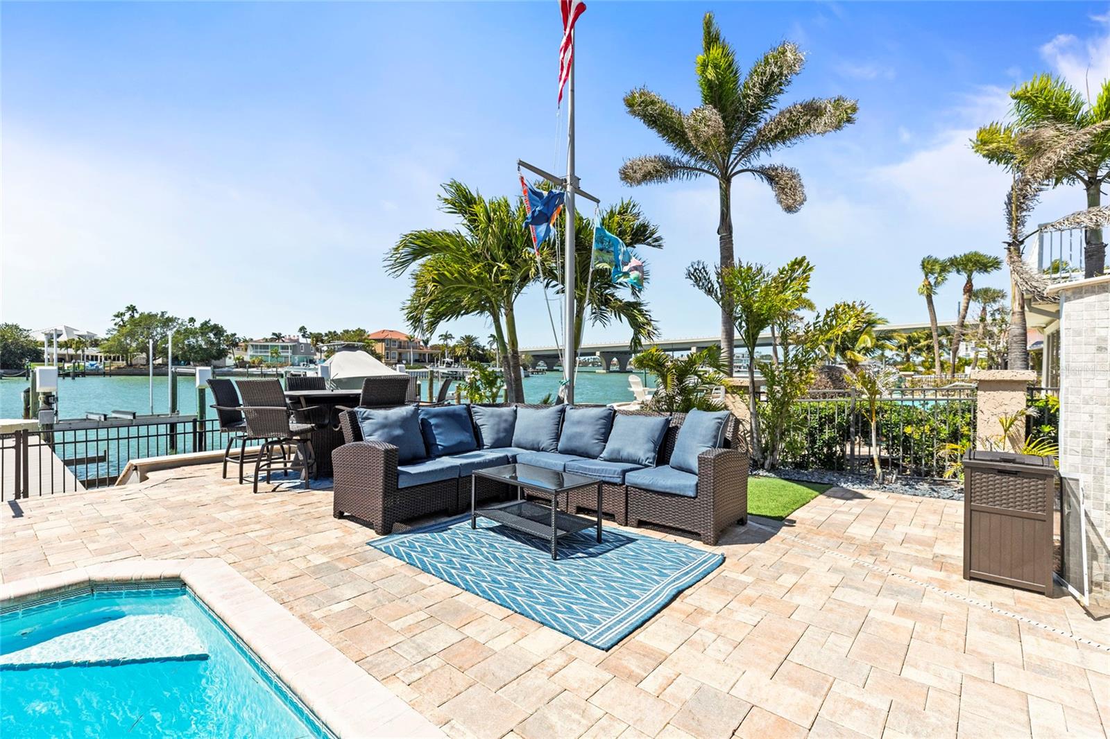 3102 W VINA DEL MAR BLVD, ST PETE BEACH, FL, 33706