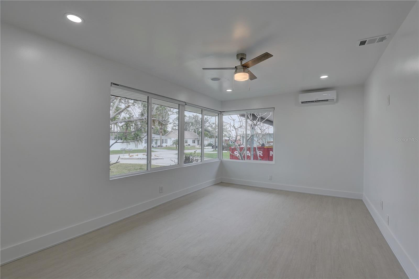 14060 MIRAMAR AVE, MADEIRA BEACH, FL, 33708