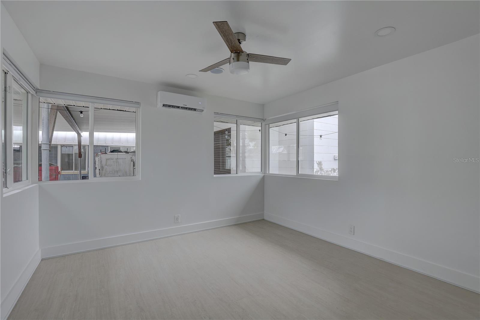 14060 MIRAMAR AVE, MADEIRA BEACH, FL, 33708