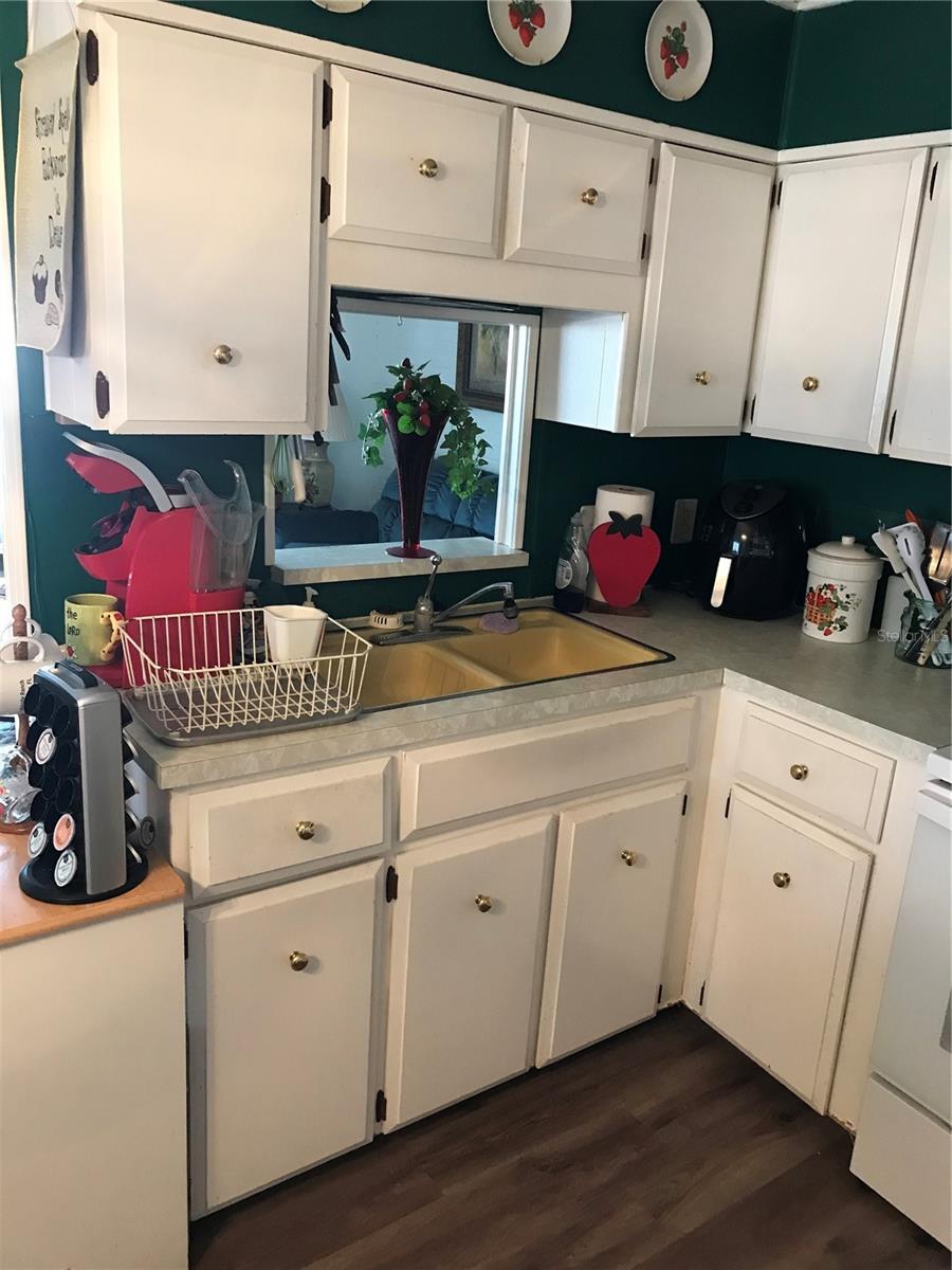 P4933855 Property Photo