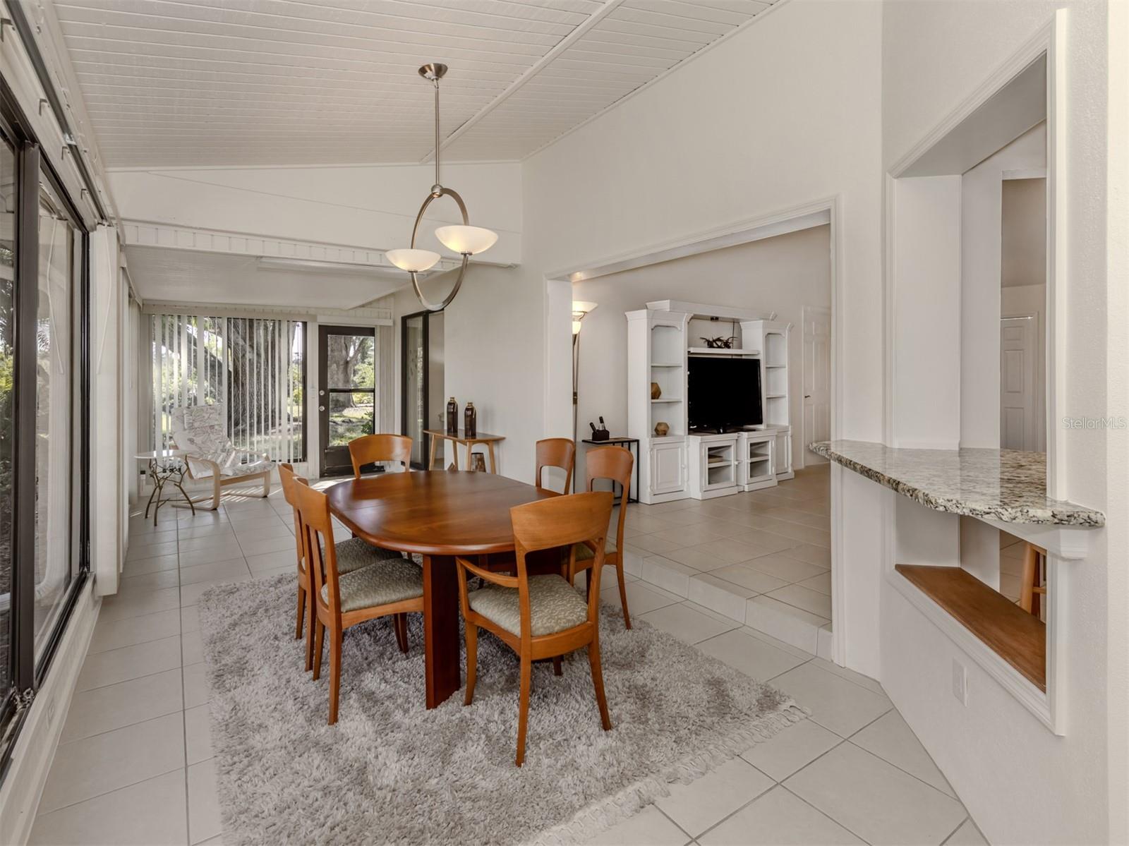 268 SOUTHAMPTON DR #309, VENICE, FL, 34293