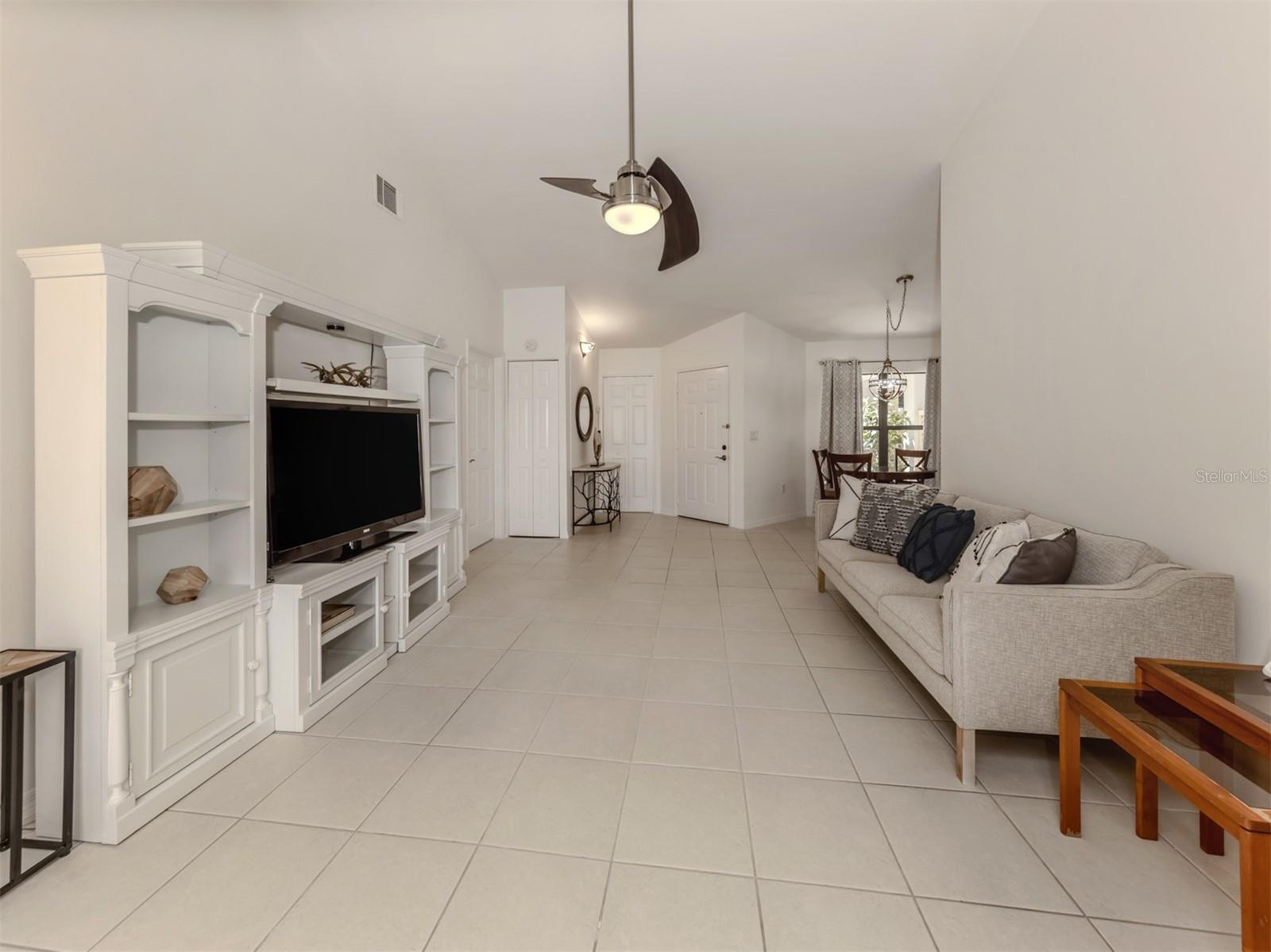 268 SOUTHAMPTON DR #309, VENICE, FL, 34293