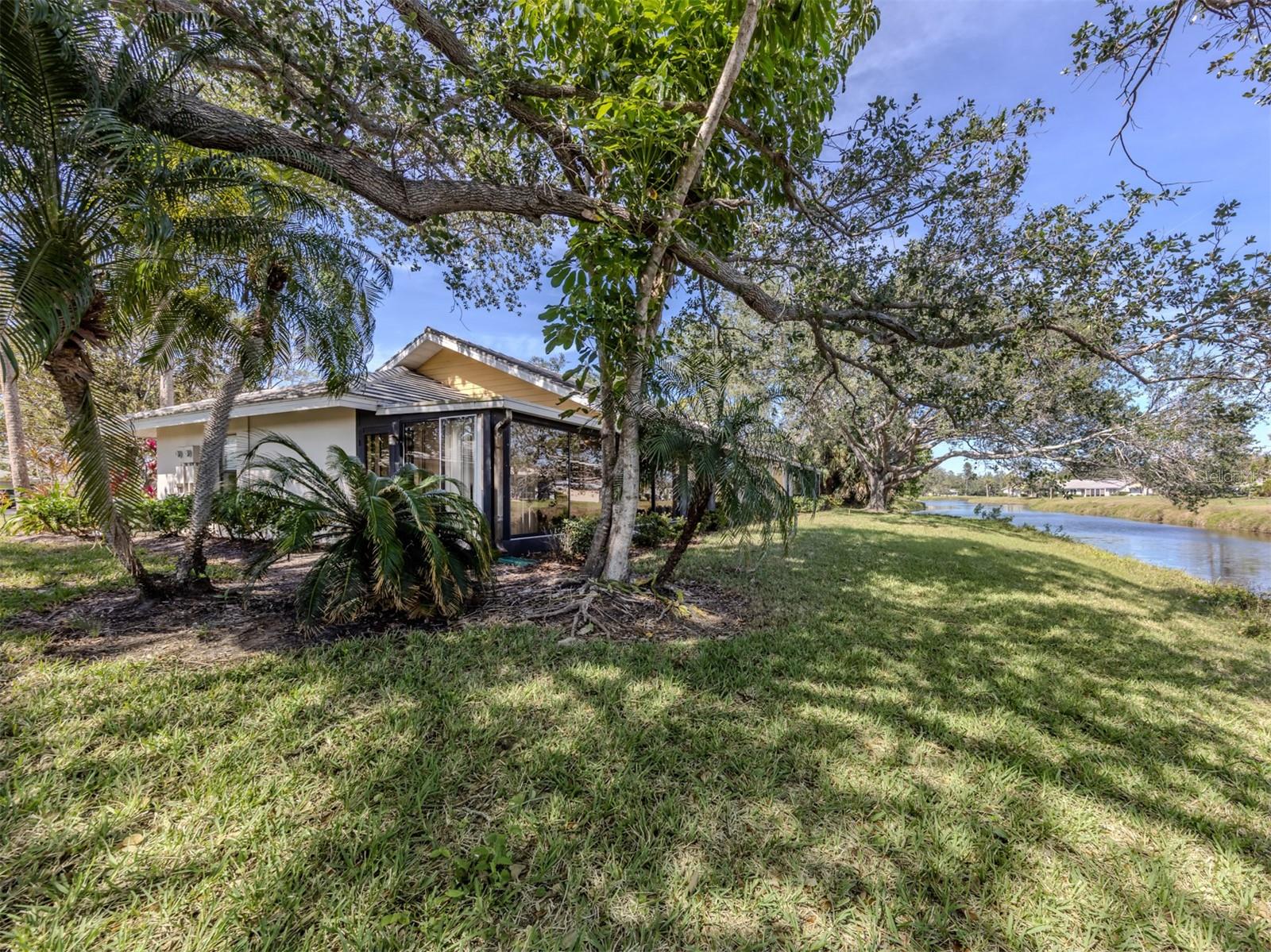 268 SOUTHAMPTON DR #309, VENICE, FL, 34293