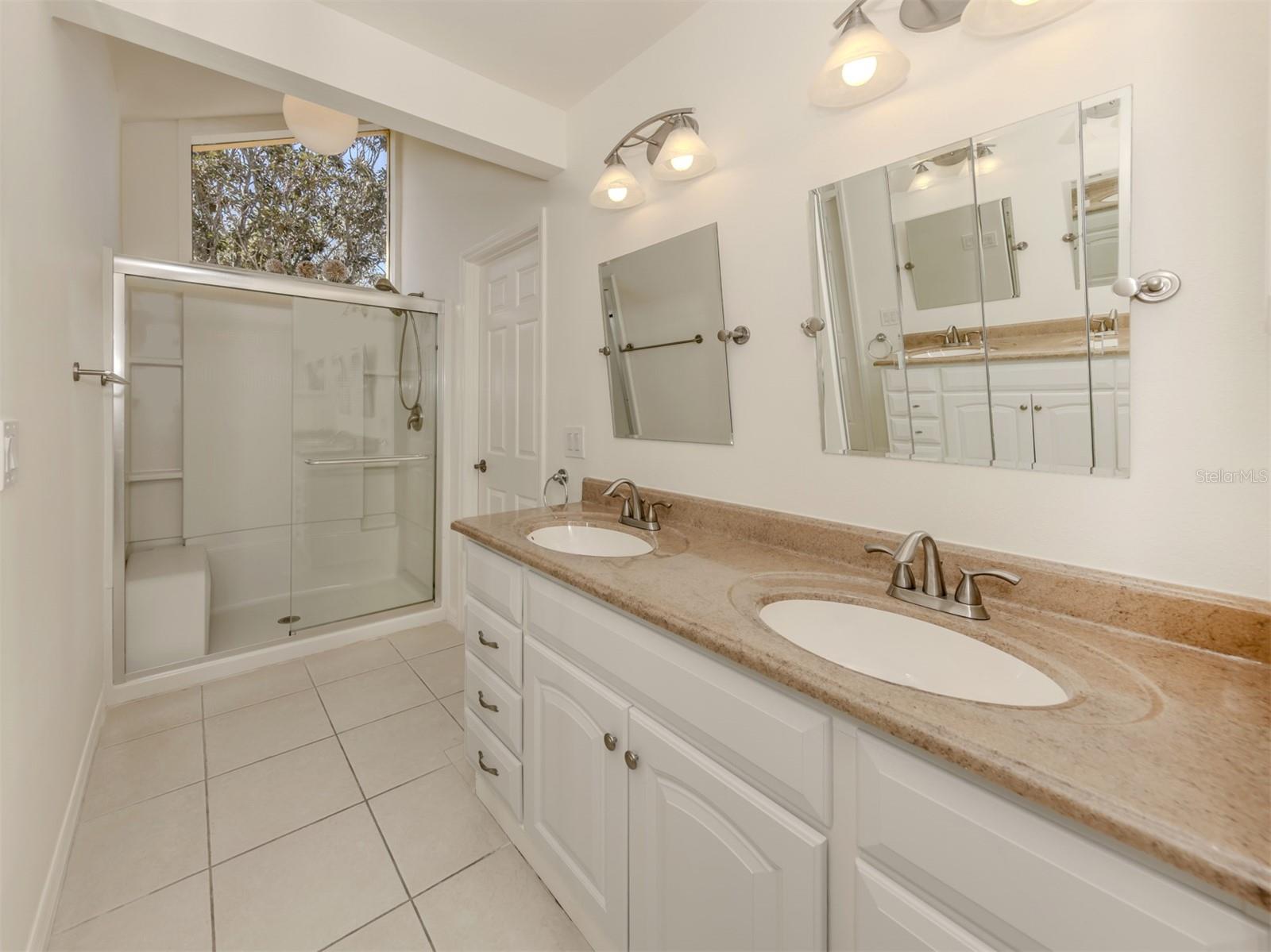 268 SOUTHAMPTON DR #309, VENICE, FL, 34293