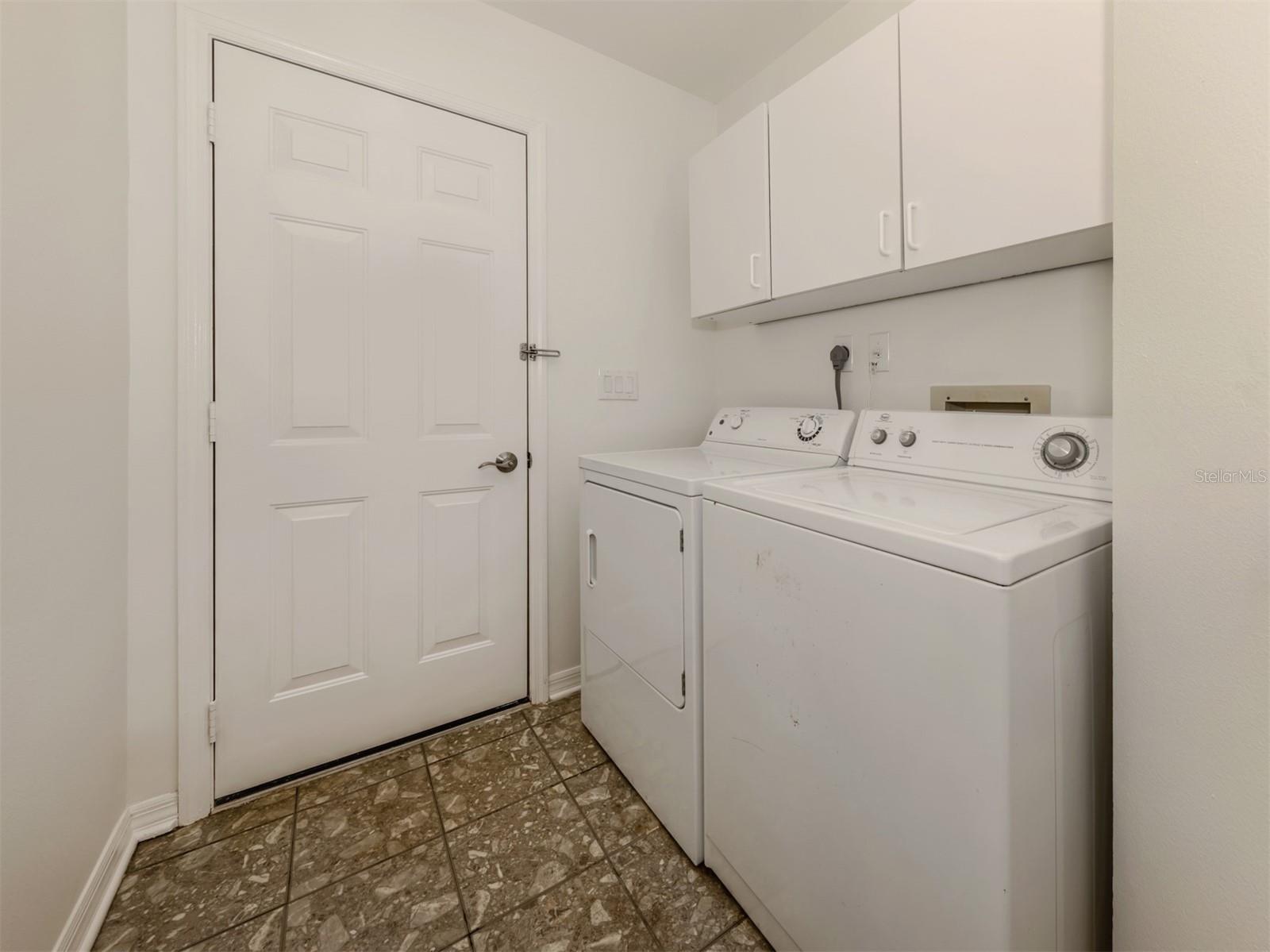 268 SOUTHAMPTON DR #309, VENICE, FL, 34293