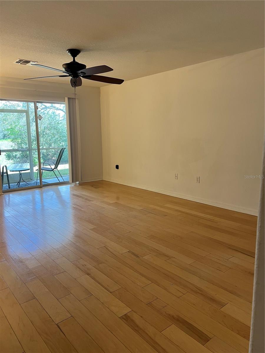 6326 TIMBERLY LN, ZEPHYRHILLS, FL, 33542