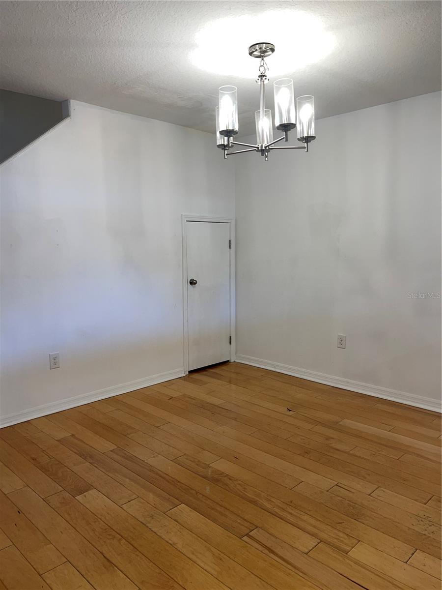 6326 TIMBERLY LN, ZEPHYRHILLS, FL, 33542