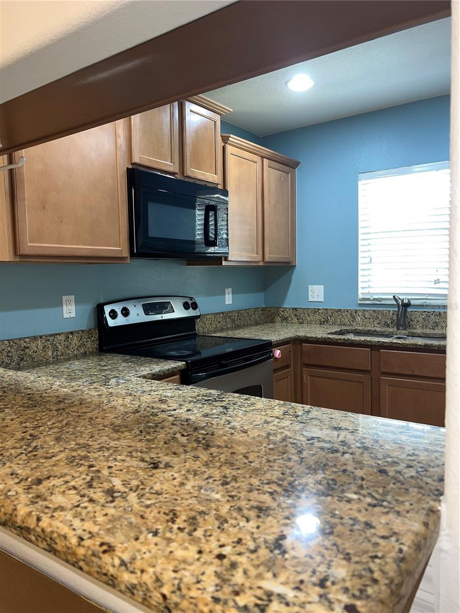 6326 TIMBERLY LN, ZEPHYRHILLS, FL, 33542