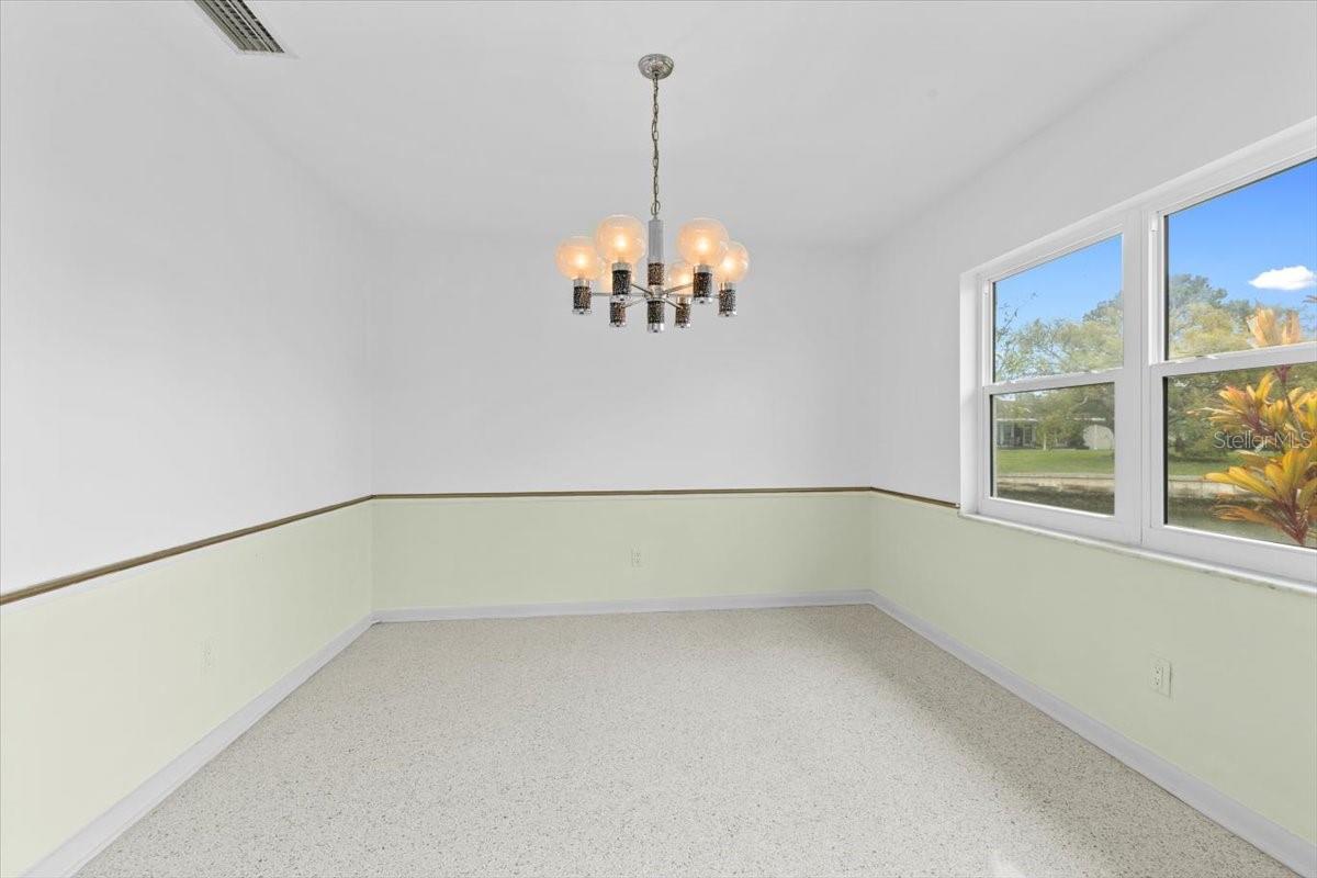 8468 FLAGSTONE DR, TAMPA, FL, 33615