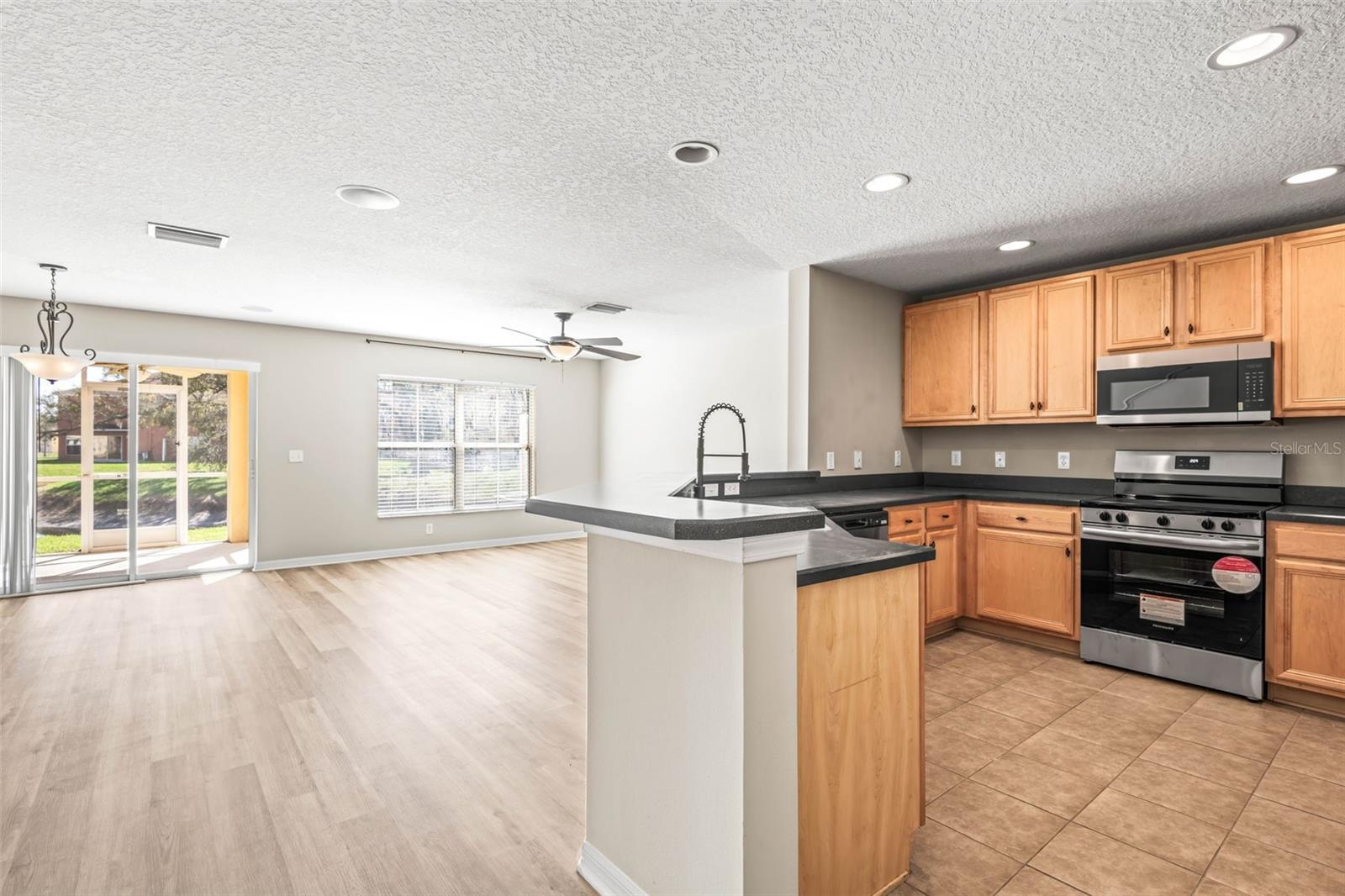 10819 KENSINGTON PARK AVE, RIVERVIEW, FL, 33578