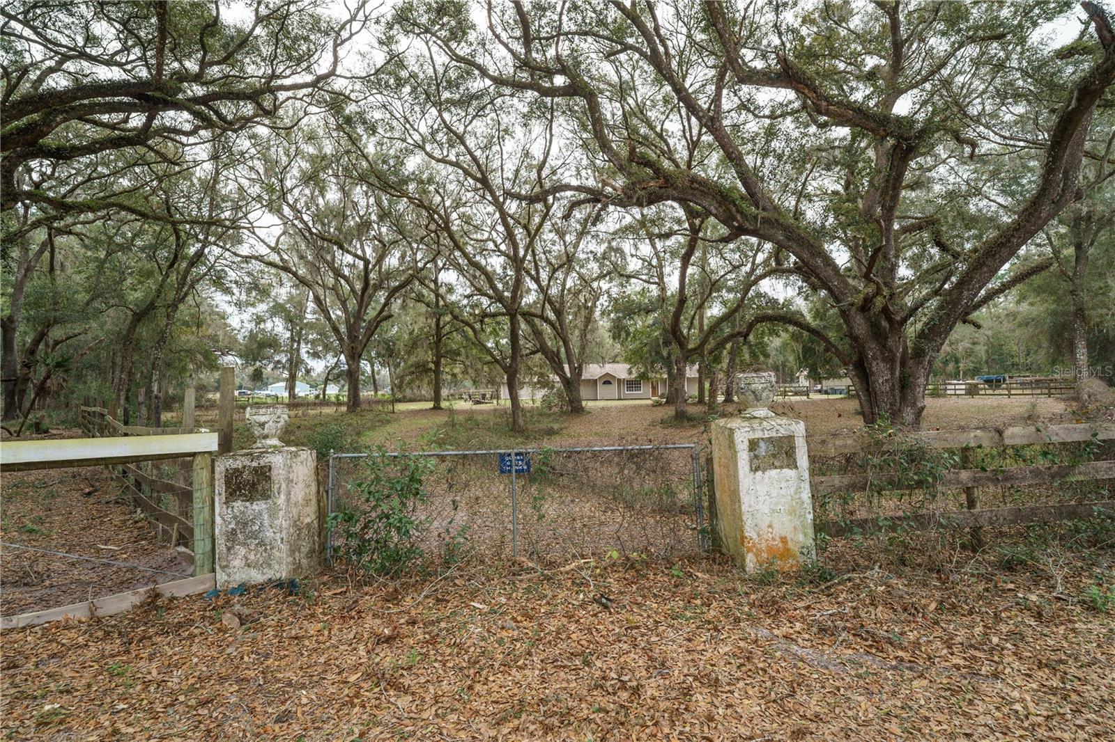 5490 SE HIGHWAY 42, SUMMERFIELD, FL, 34491