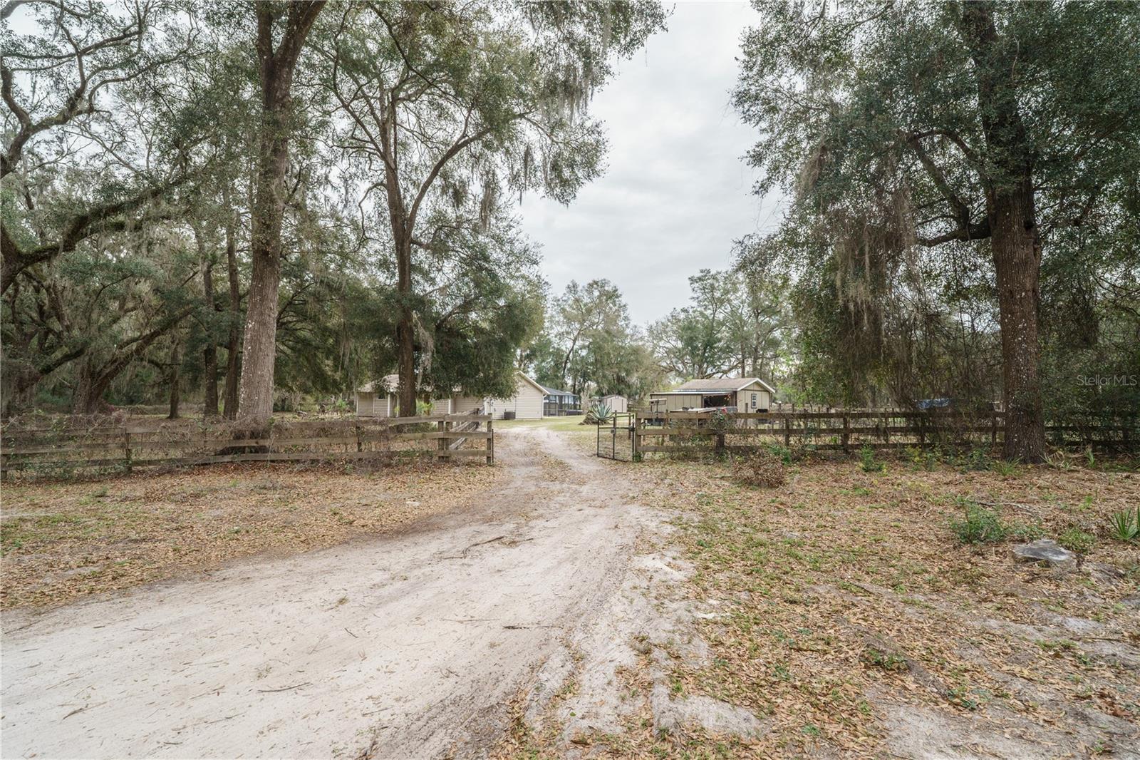 5490 SE HIGHWAY 42, SUMMERFIELD, FL, 34491