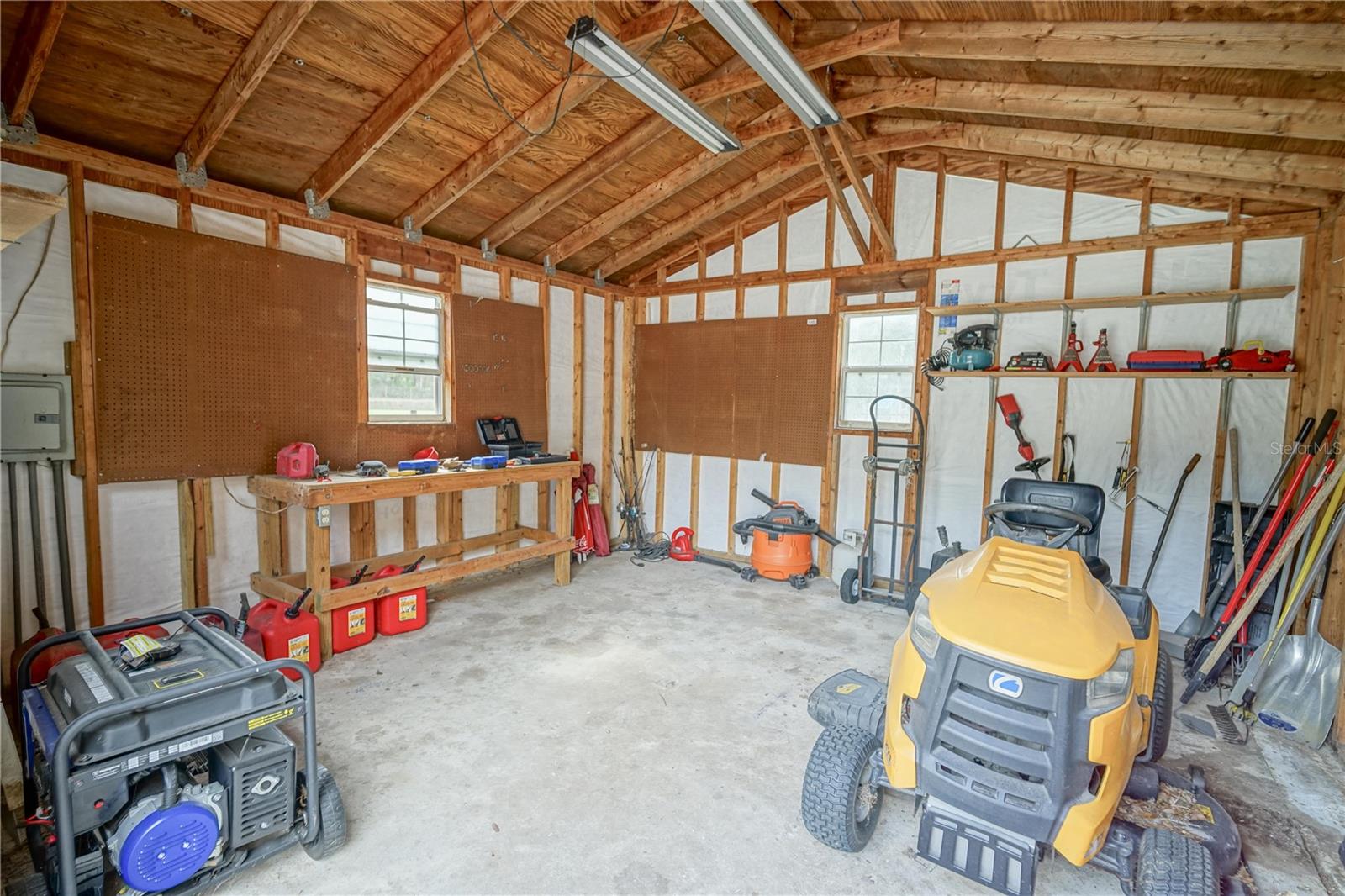 5490 SE HIGHWAY 42, SUMMERFIELD, FL, 34491