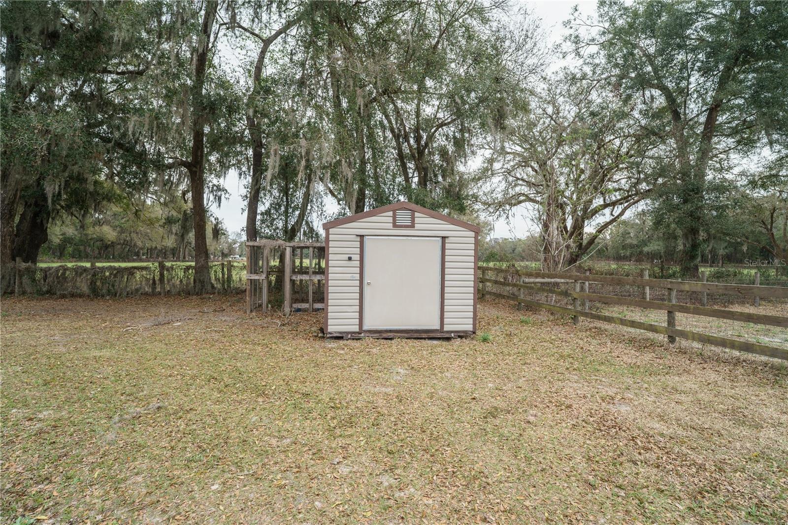5490 SE HIGHWAY 42, SUMMERFIELD, FL, 34491