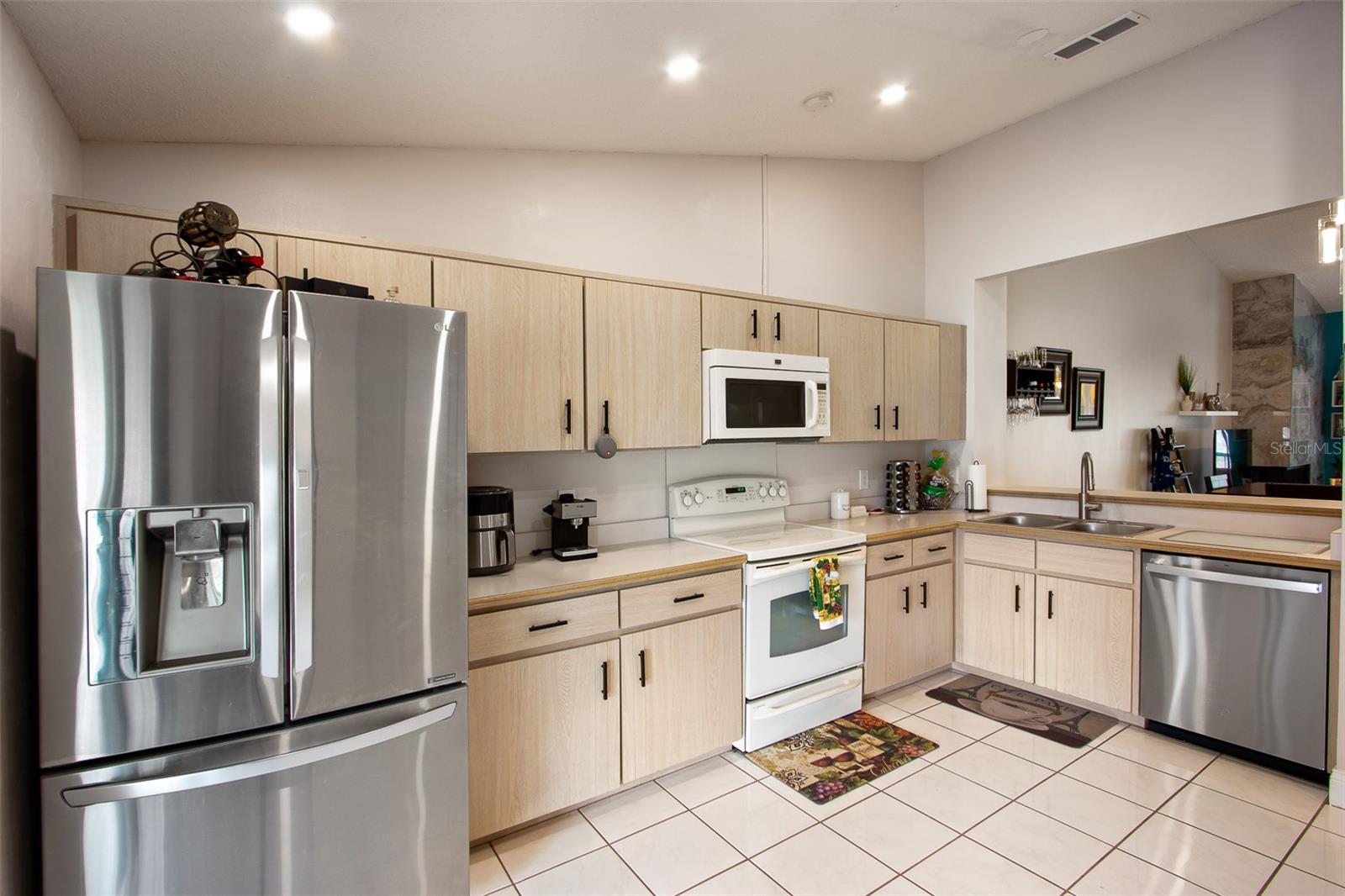 1075 KENSINGTON PARK DR #203, ALTAMONTE SPRINGS, FL, 32714