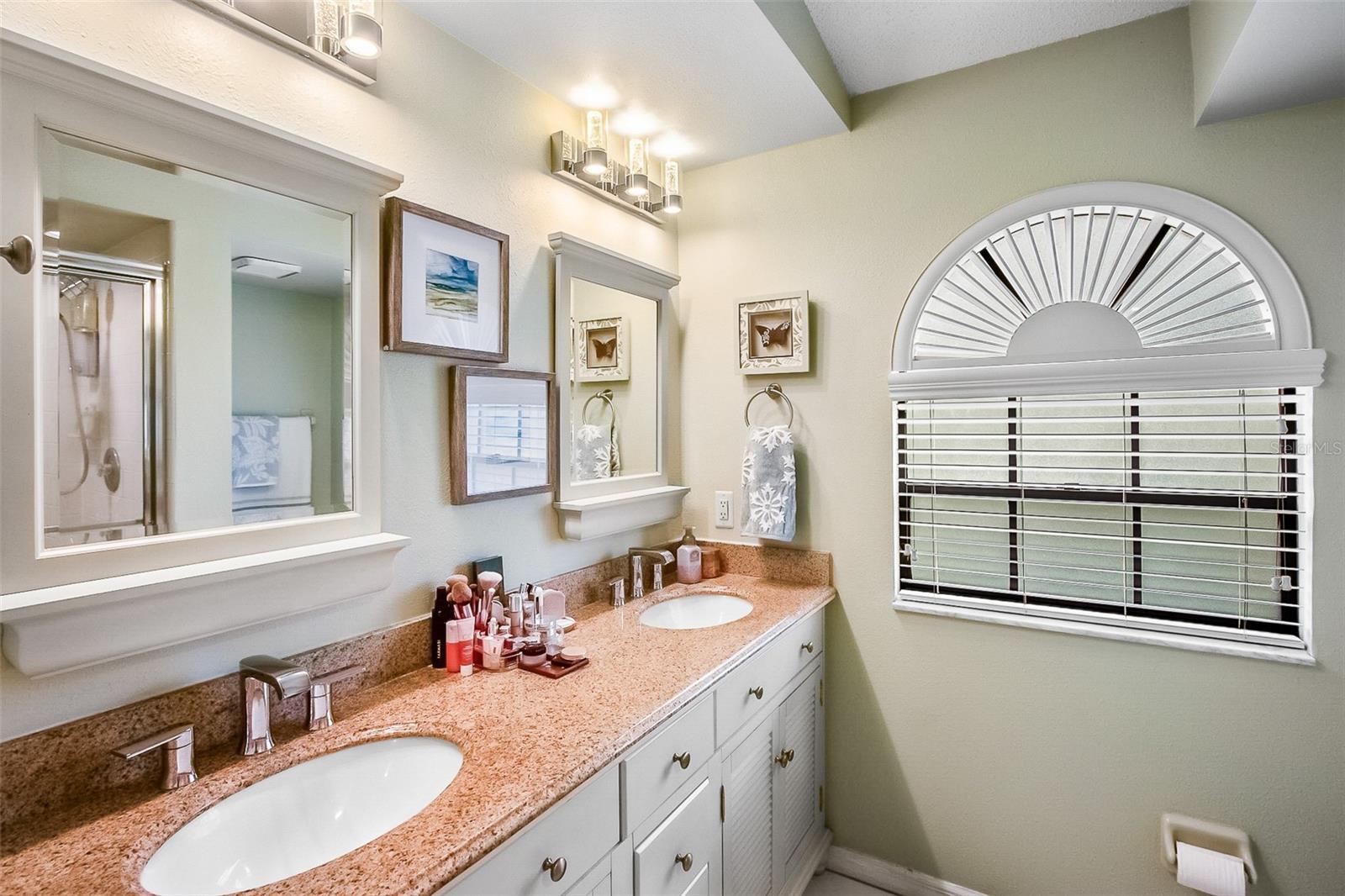 1075 KENSINGTON PARK DR #203, ALTAMONTE SPRINGS, FL, 32714