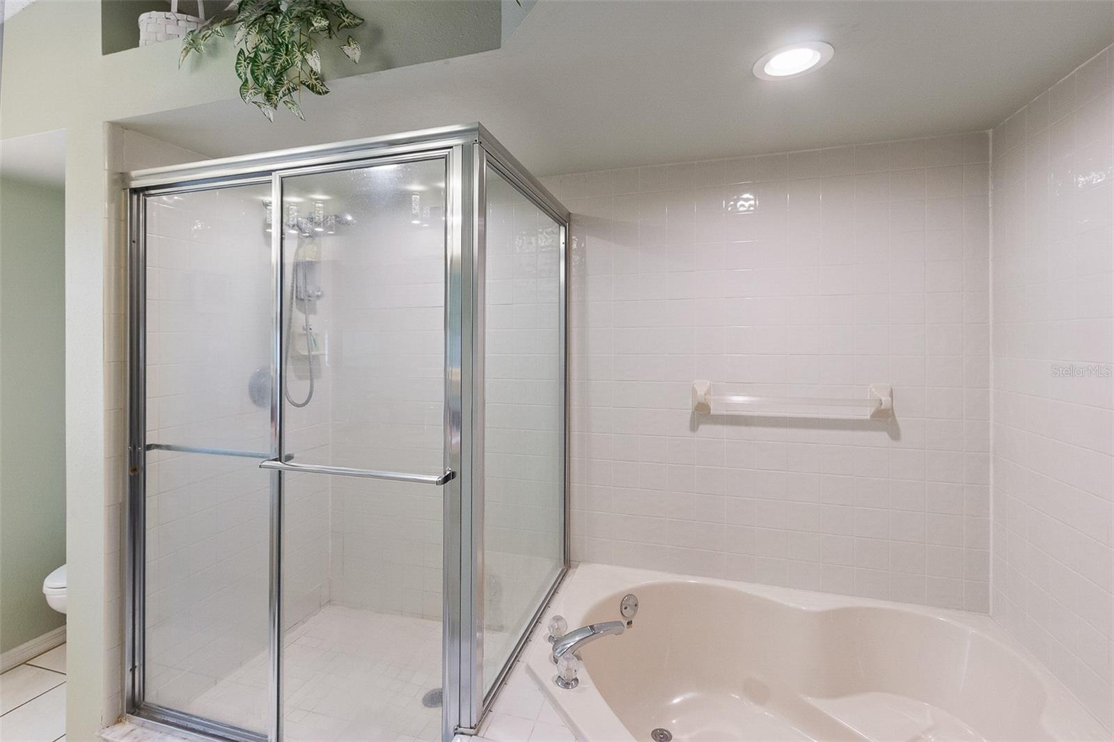 1075 KENSINGTON PARK DR #203, ALTAMONTE SPRINGS, FL, 32714