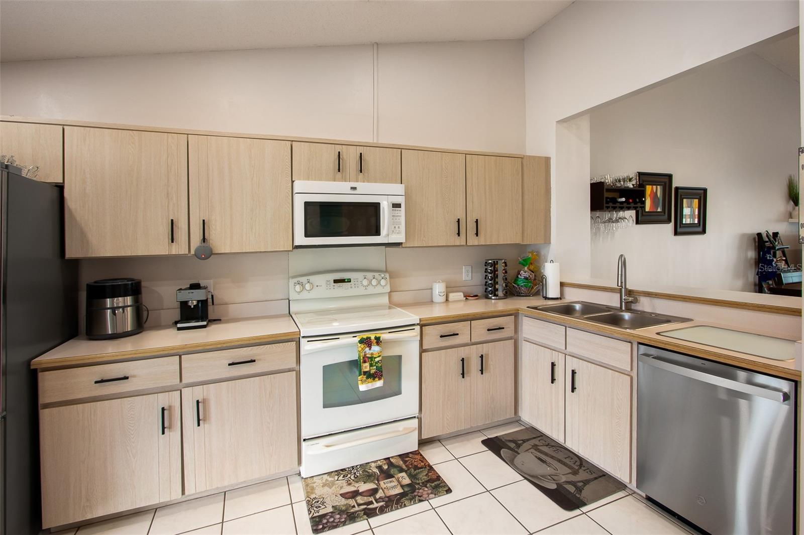 1075 KENSINGTON PARK DR #203, ALTAMONTE SPRINGS, FL, 32714