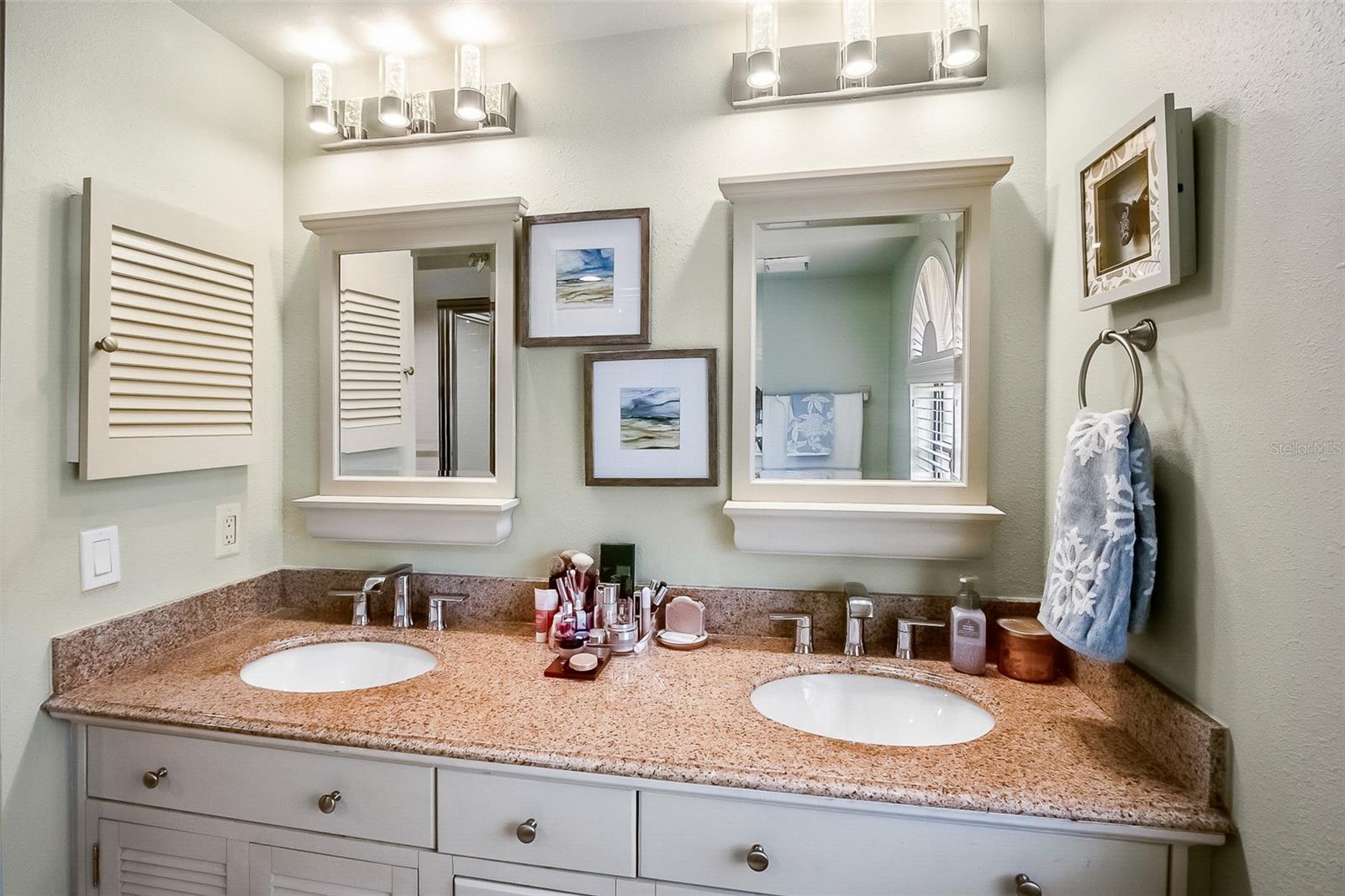 1075 KENSINGTON PARK DR #203, ALTAMONTE SPRINGS, FL, 32714