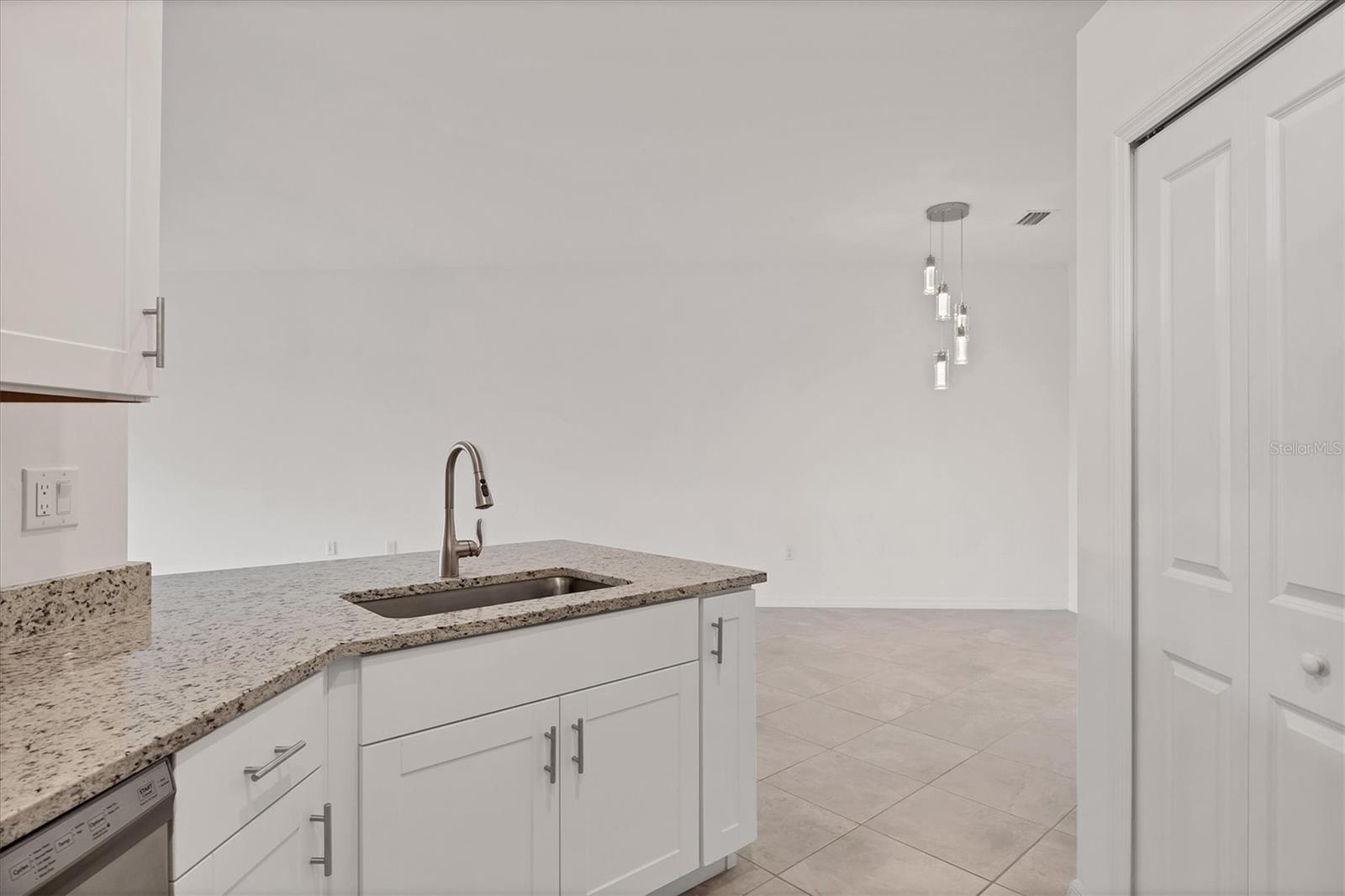 2088 BONITO WAY, PORT CHARLOTTE, FL, 33953