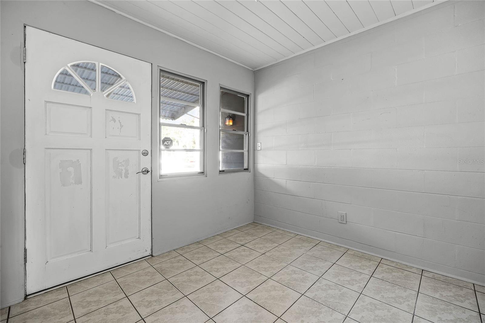 303 S FOREST AVE, ORLANDO, FL, 32803