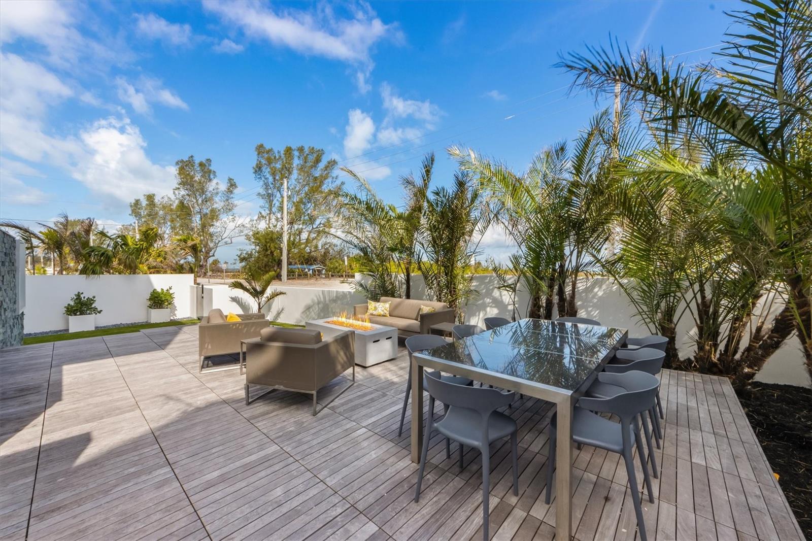 115 N BAY BLVD, ANNA MARIA, FL, 34216