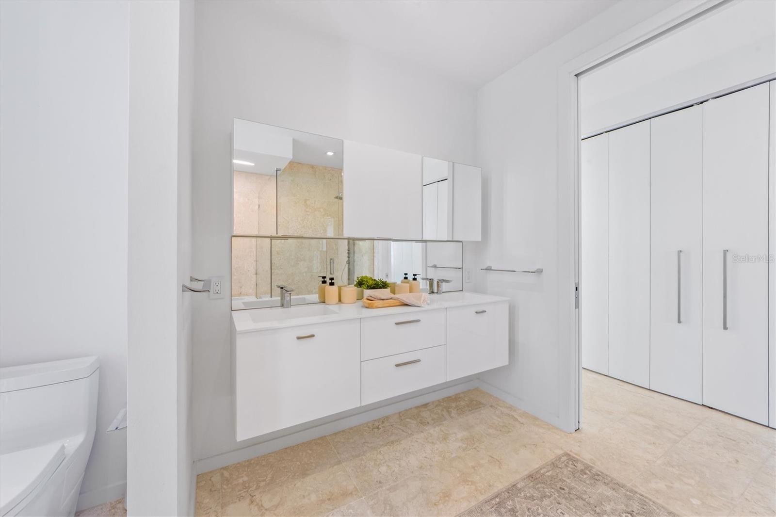 115 N BAY BLVD, ANNA MARIA, FL, 34216