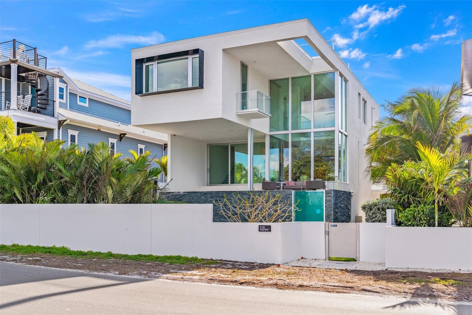 115 N BAY BLVD, ANNA MARIA, FL, 34216