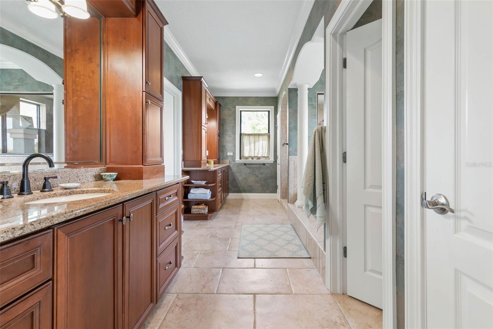 28 EMERALD LAKE DR, PALM COAST, FL, 32137