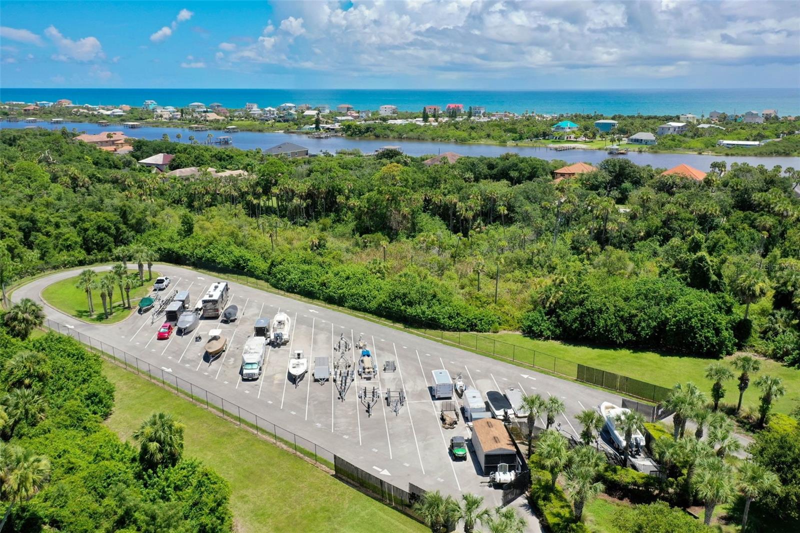 28 EMERALD LAKE DR, PALM COAST, FL, 32137