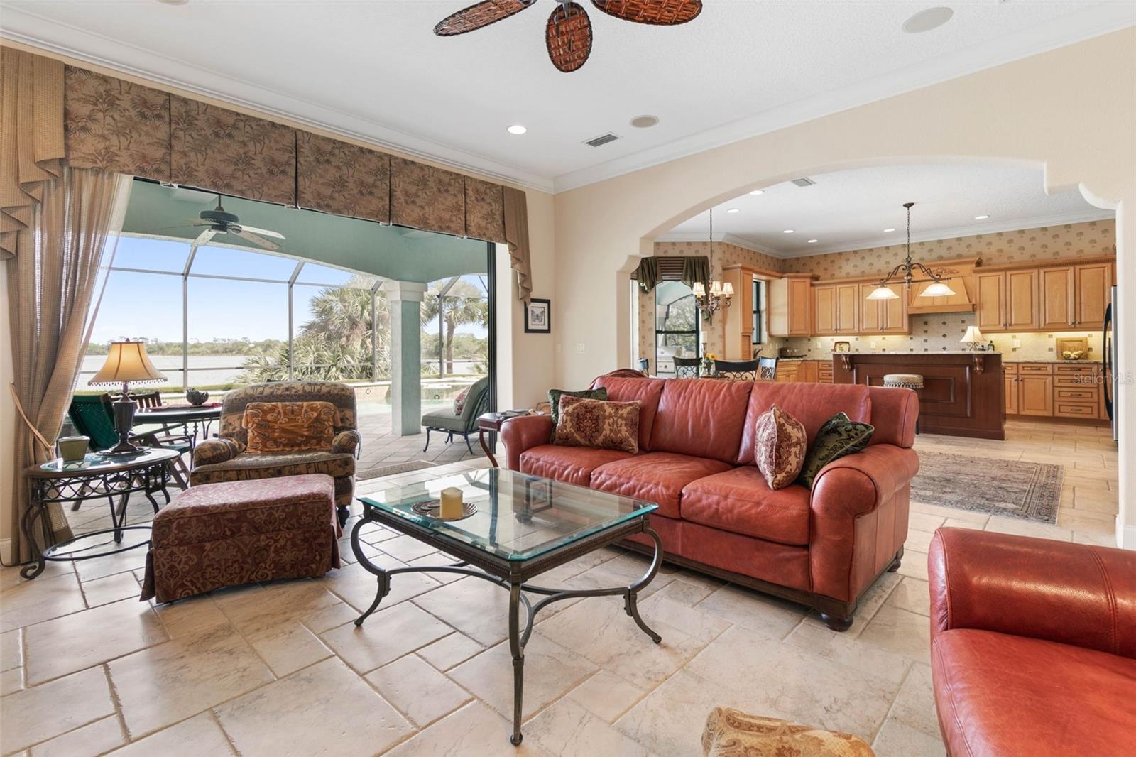 28 EMERALD LAKE DR, PALM COAST, FL, 32137