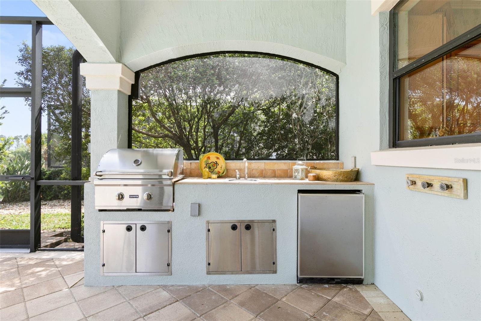 28 EMERALD LAKE DR, PALM COAST, FL, 32137