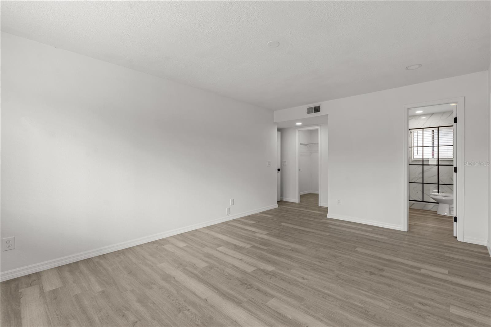 4940 SPRING RUN AVE, ORLANDO, FL, 32819