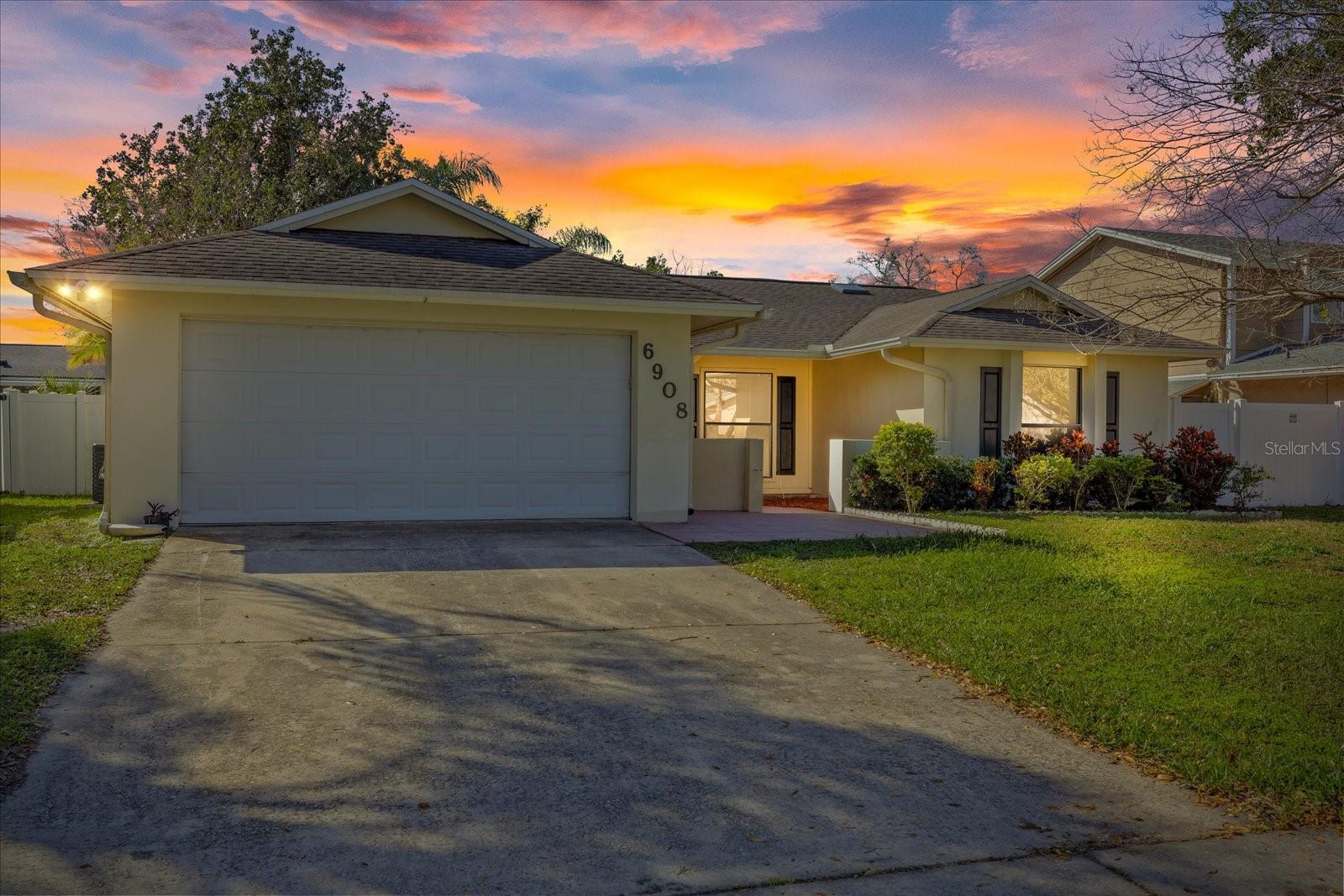 6908 SHADY PL, TAMPA, FL, 33634